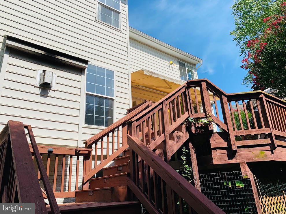 KERILL WOODS - Residential Lease