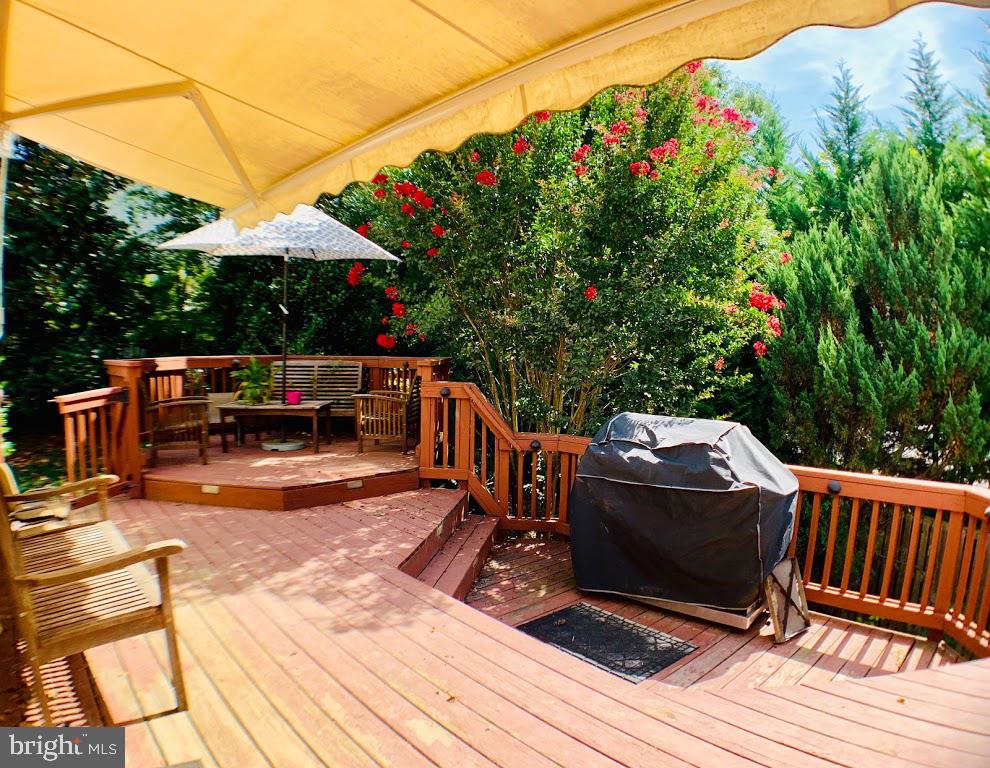 KERILL WOODS - Residential Lease