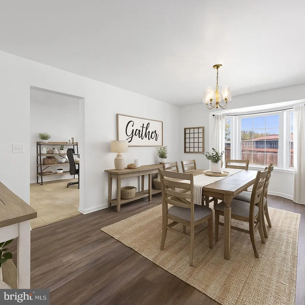 Manahawkin, New Jersey 08050, United States, 3 Bedrooms Bedrooms, ,3 BathroomsBathrooms,Residential,Contingent,127559