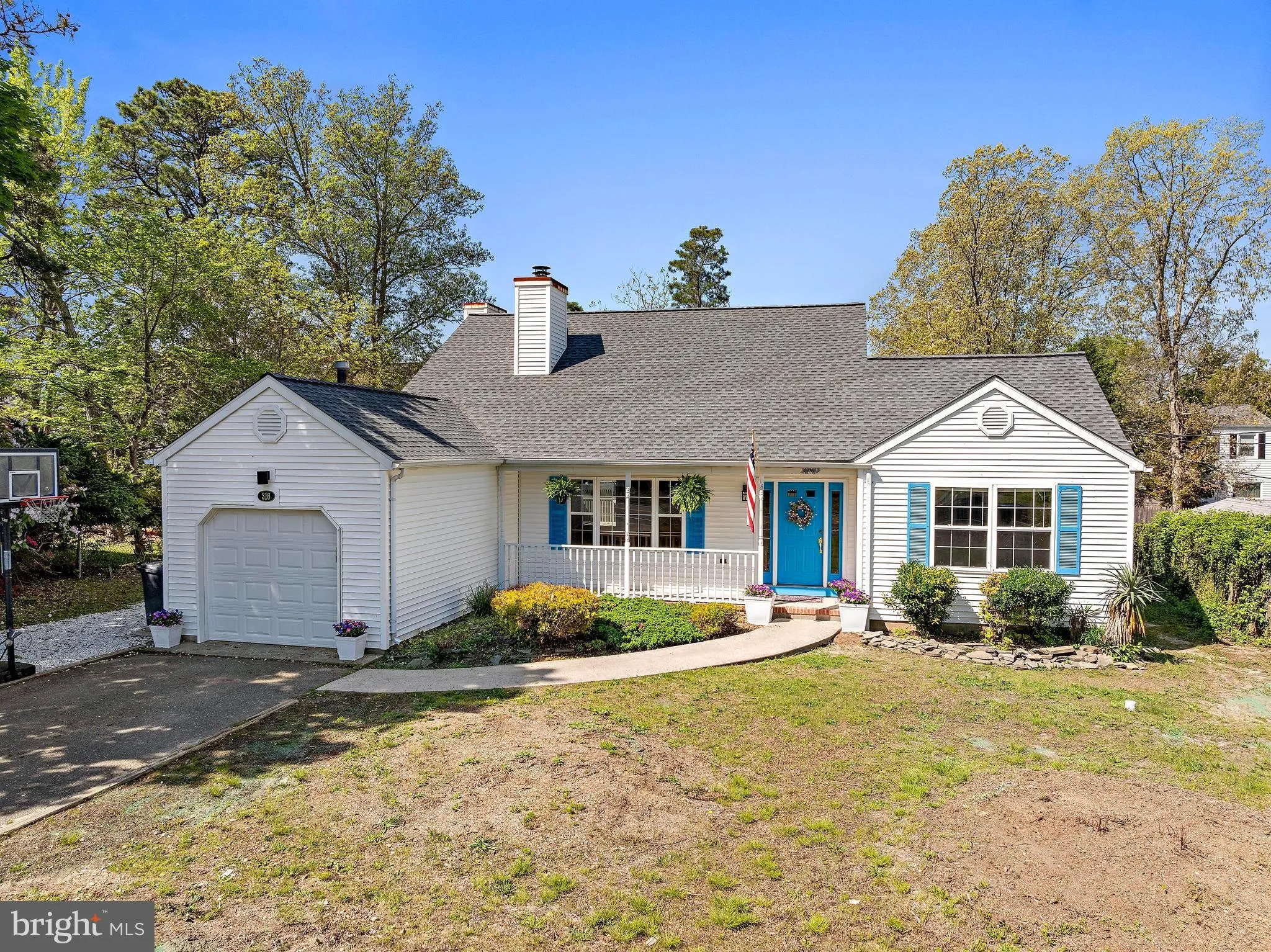 Manahawkin, New Jersey 08050, United States, 3 Bedrooms Bedrooms, ,3 BathroomsBathrooms,Residential,Contingent,127559