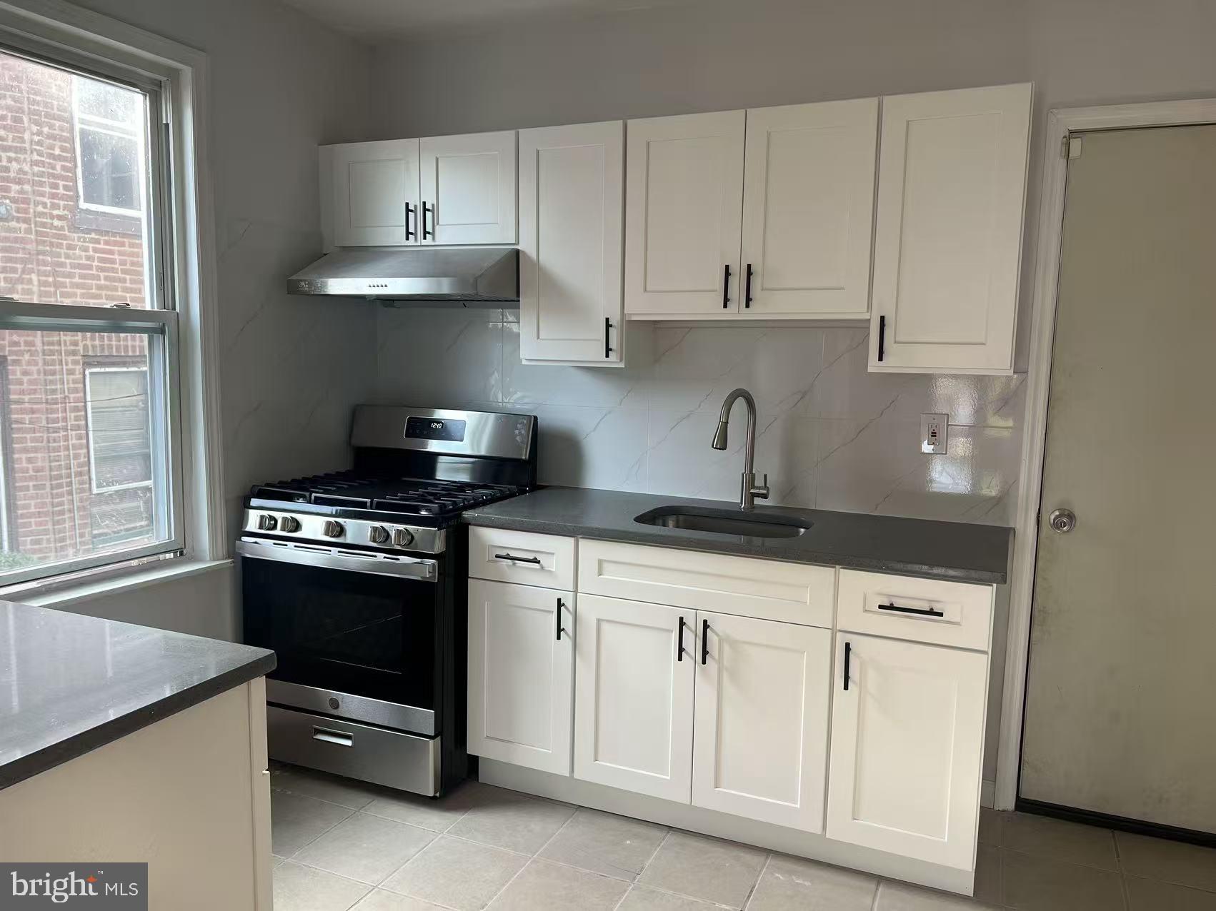 HOLMESBURG - Residential