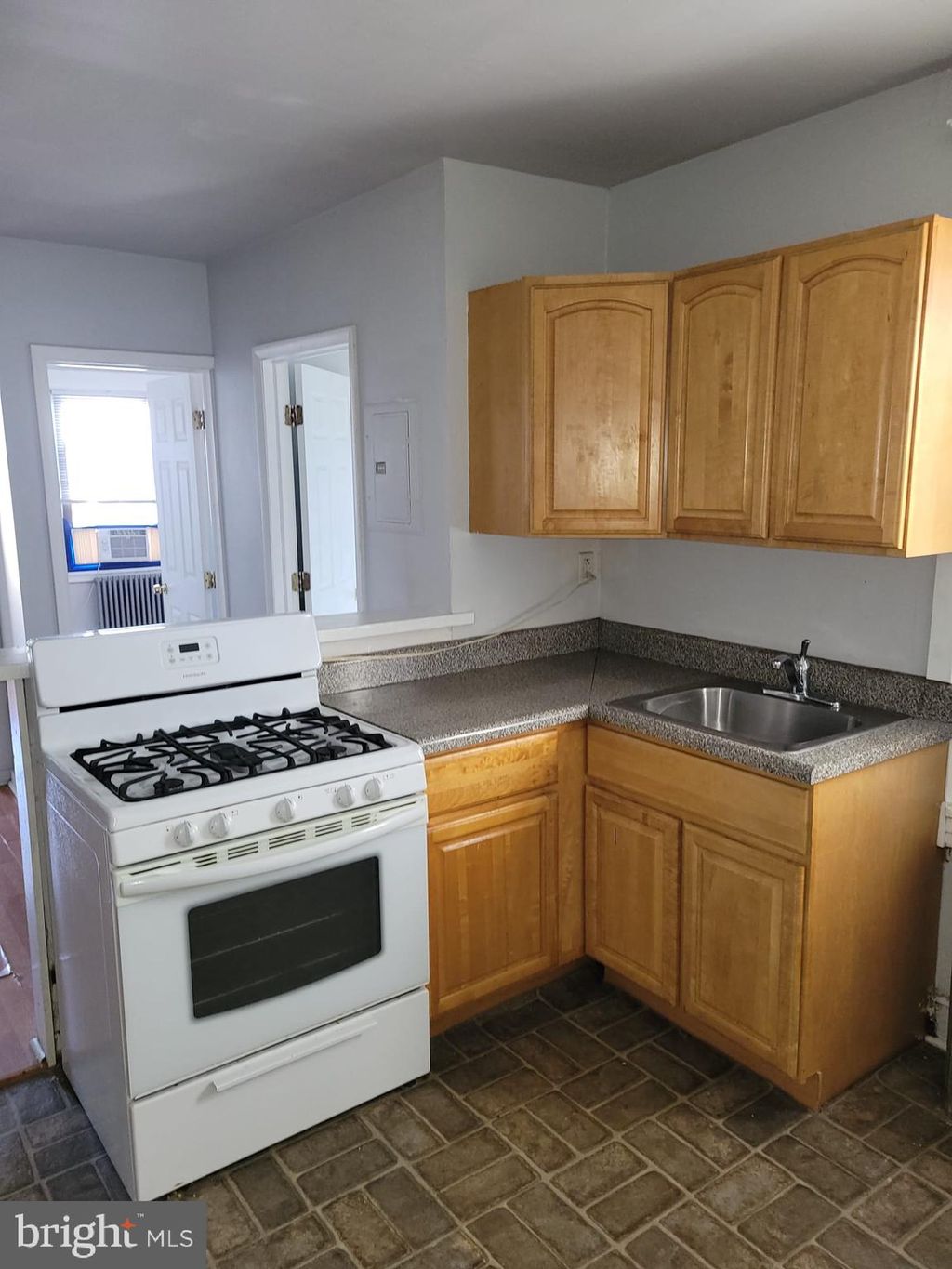 Photo of 510 W Girard Avenue #3, PHILADELPHIA, PA 19123 (MLS # PAPH2551354)