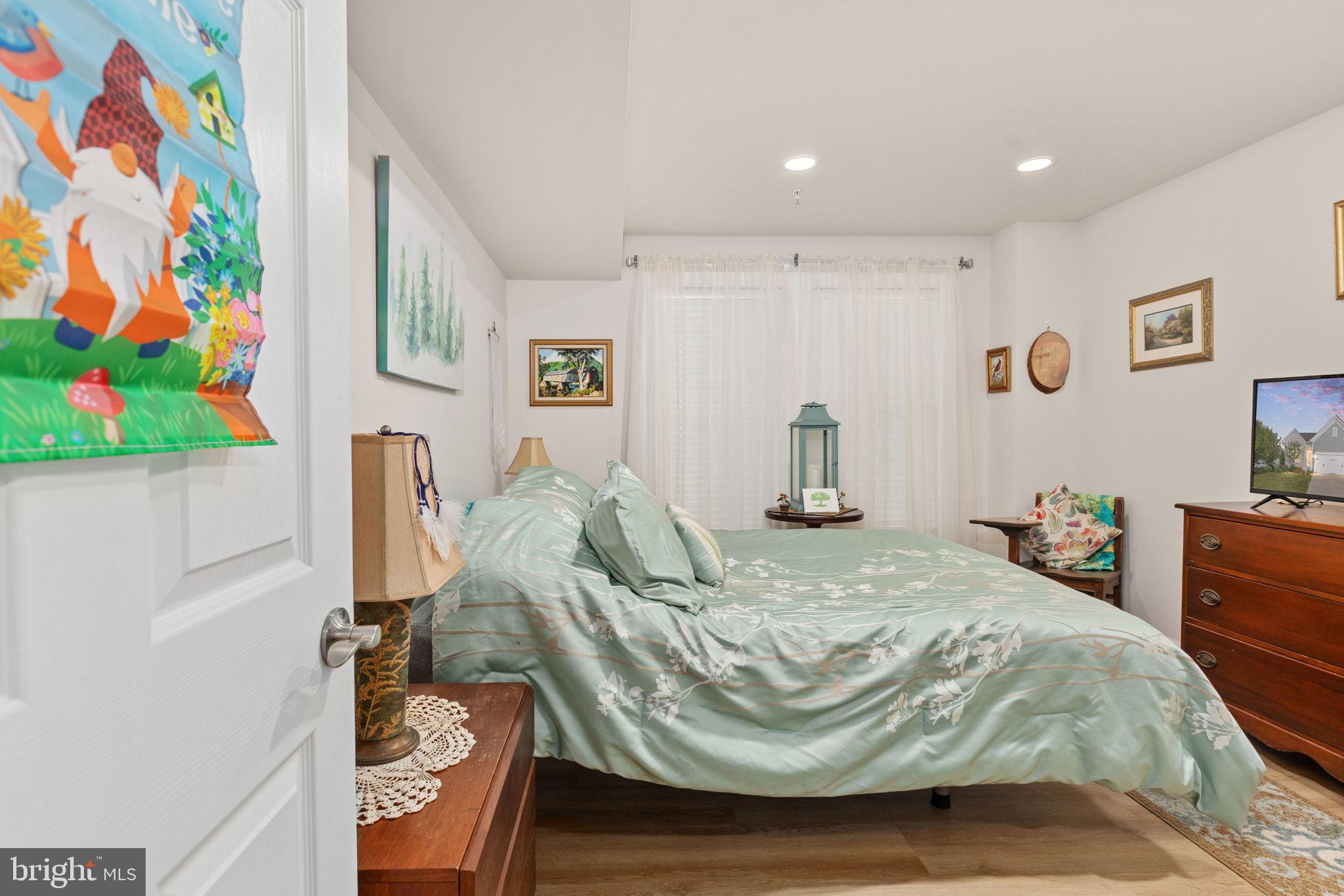 CELEBRATE VIRGINIA NORTH - Residential