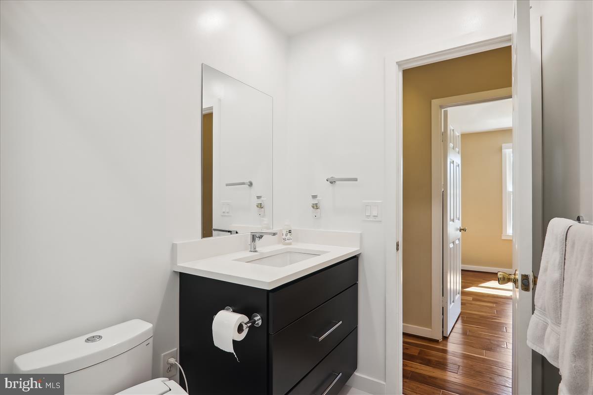 QUINCE ORCHARD KNOLLS - Residential