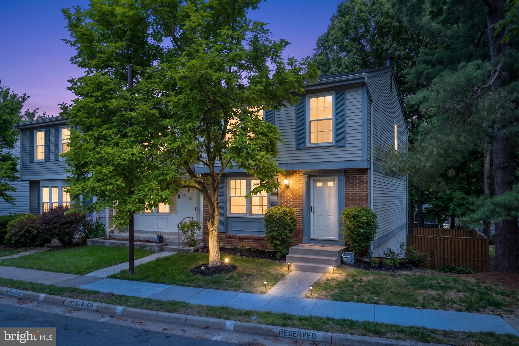 RESTON - Residential