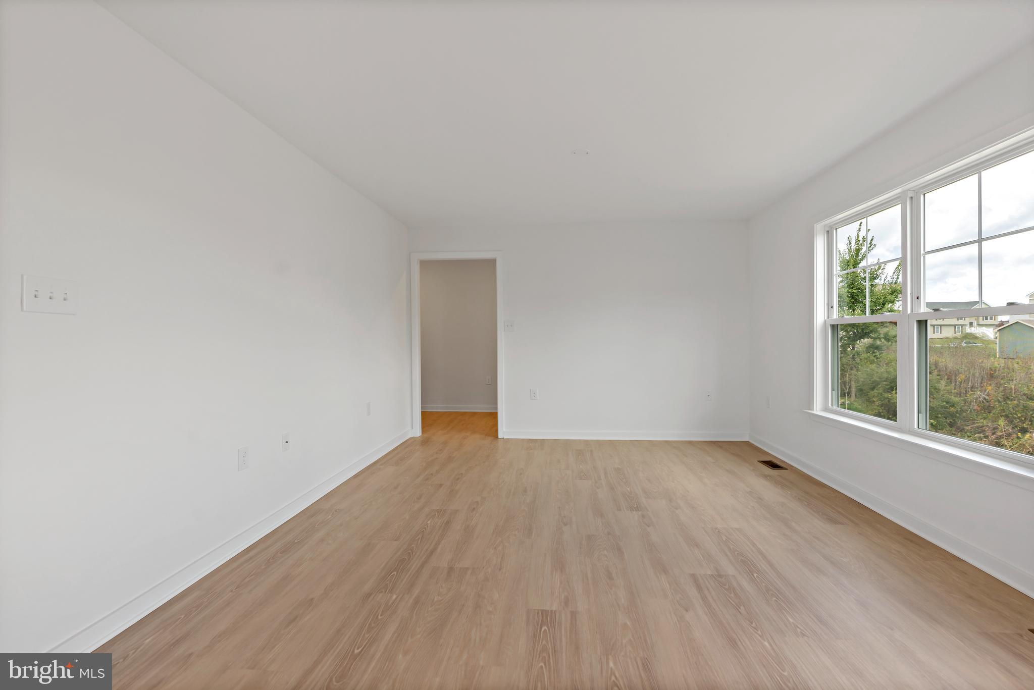 HARVEST GLEN - Residential