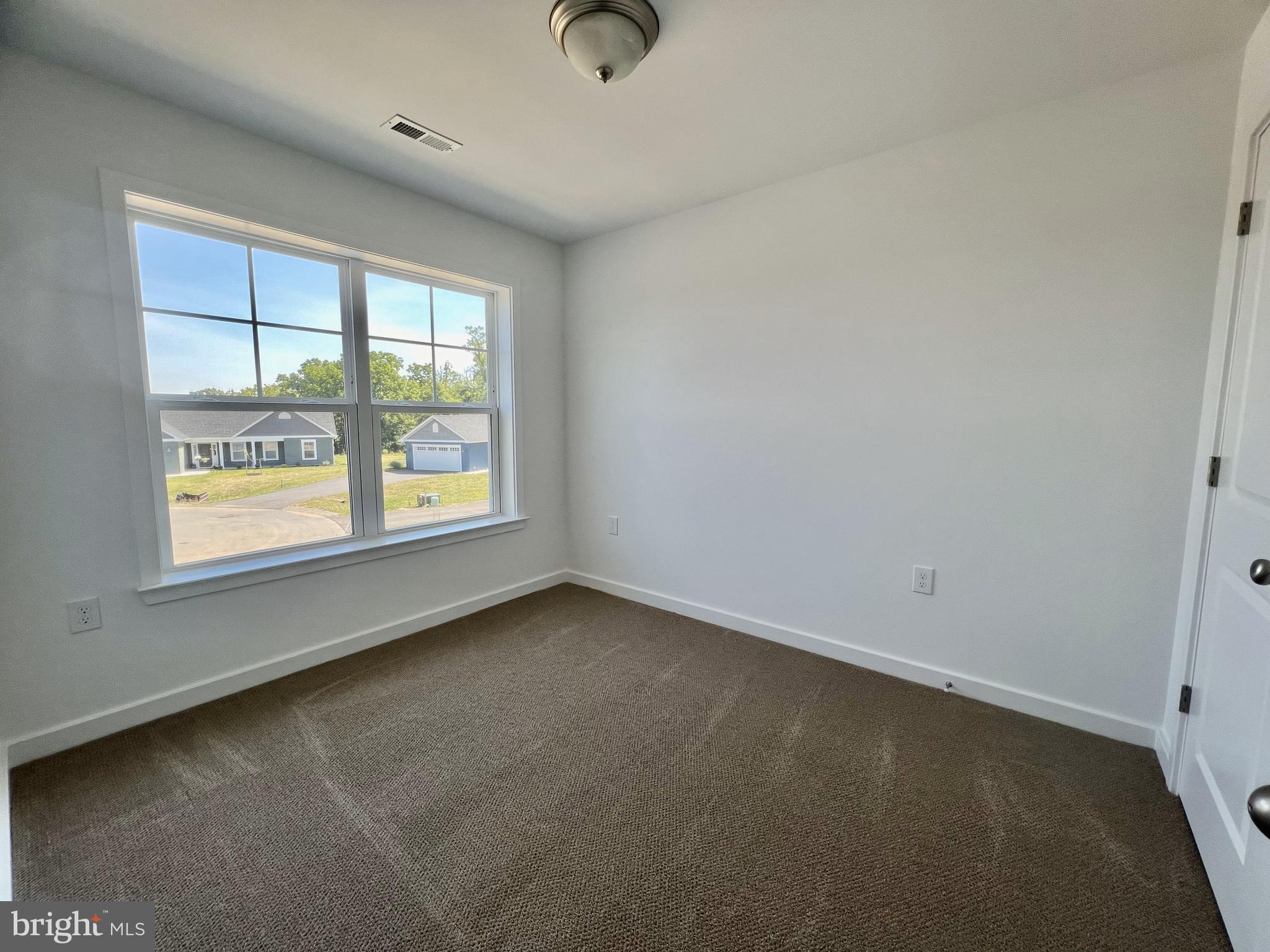 HARVEST GLEN - Residential