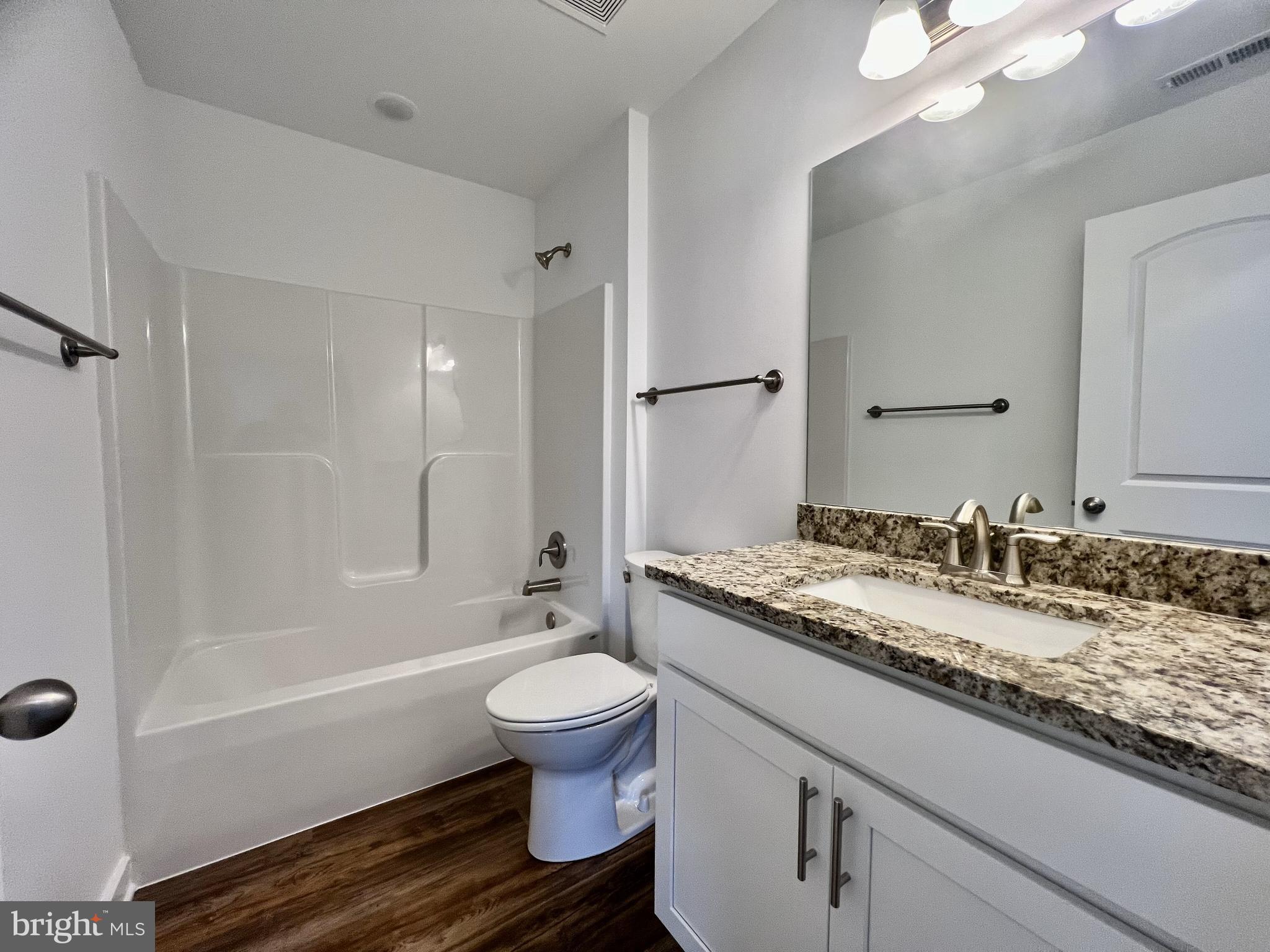 HARVEST GLEN - Residential