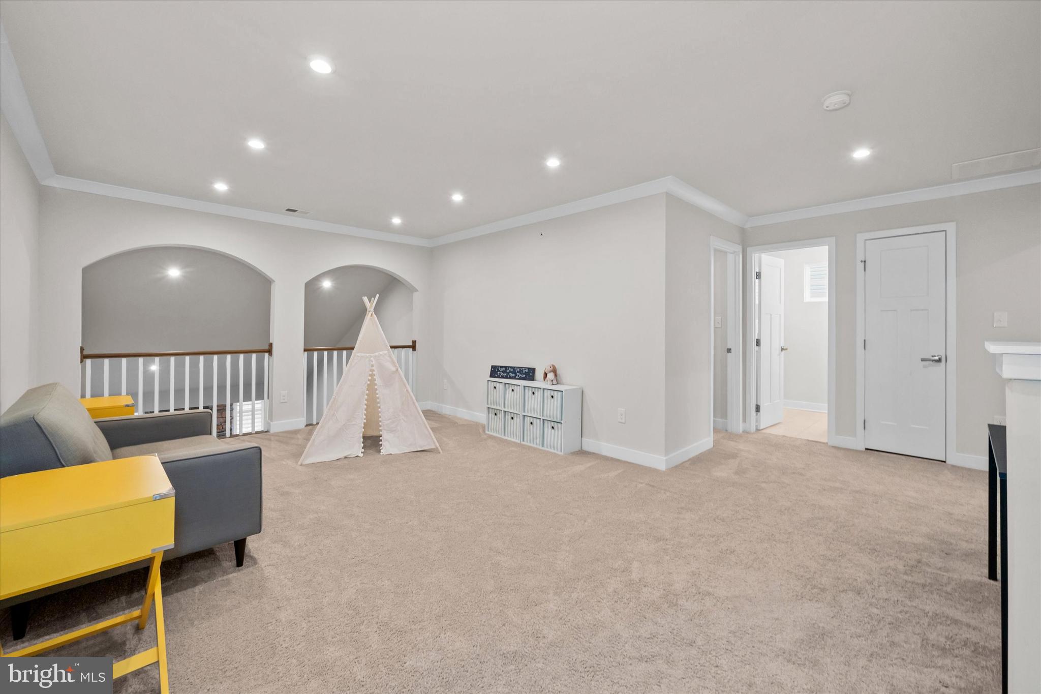 LONGWOOD PRESERVE - Residential