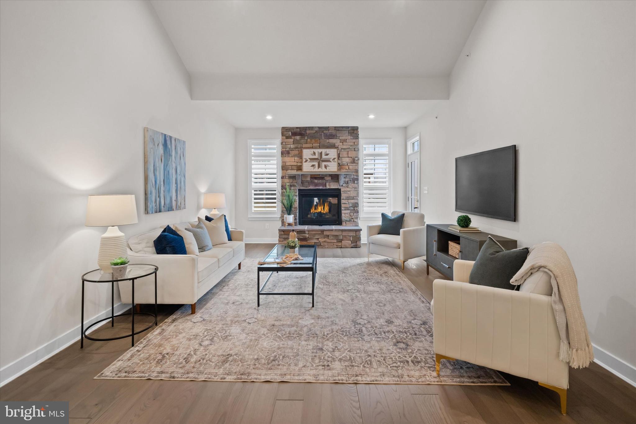 LONGWOOD PRESERVE - Residential