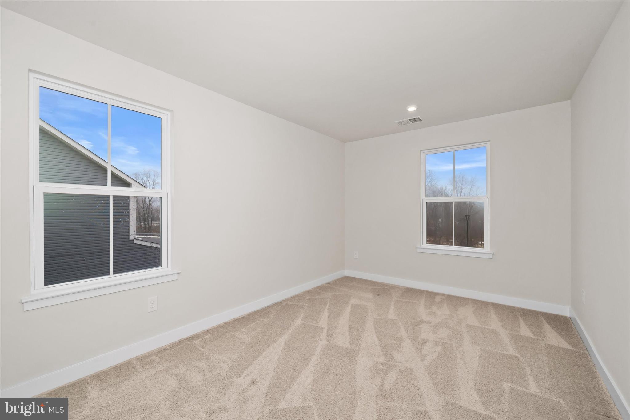 LONGWOOD PRESERVE - Residential