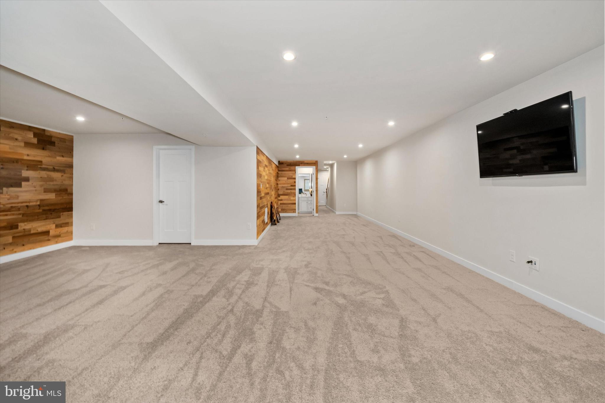 LONGWOOD PRESERVE - Residential