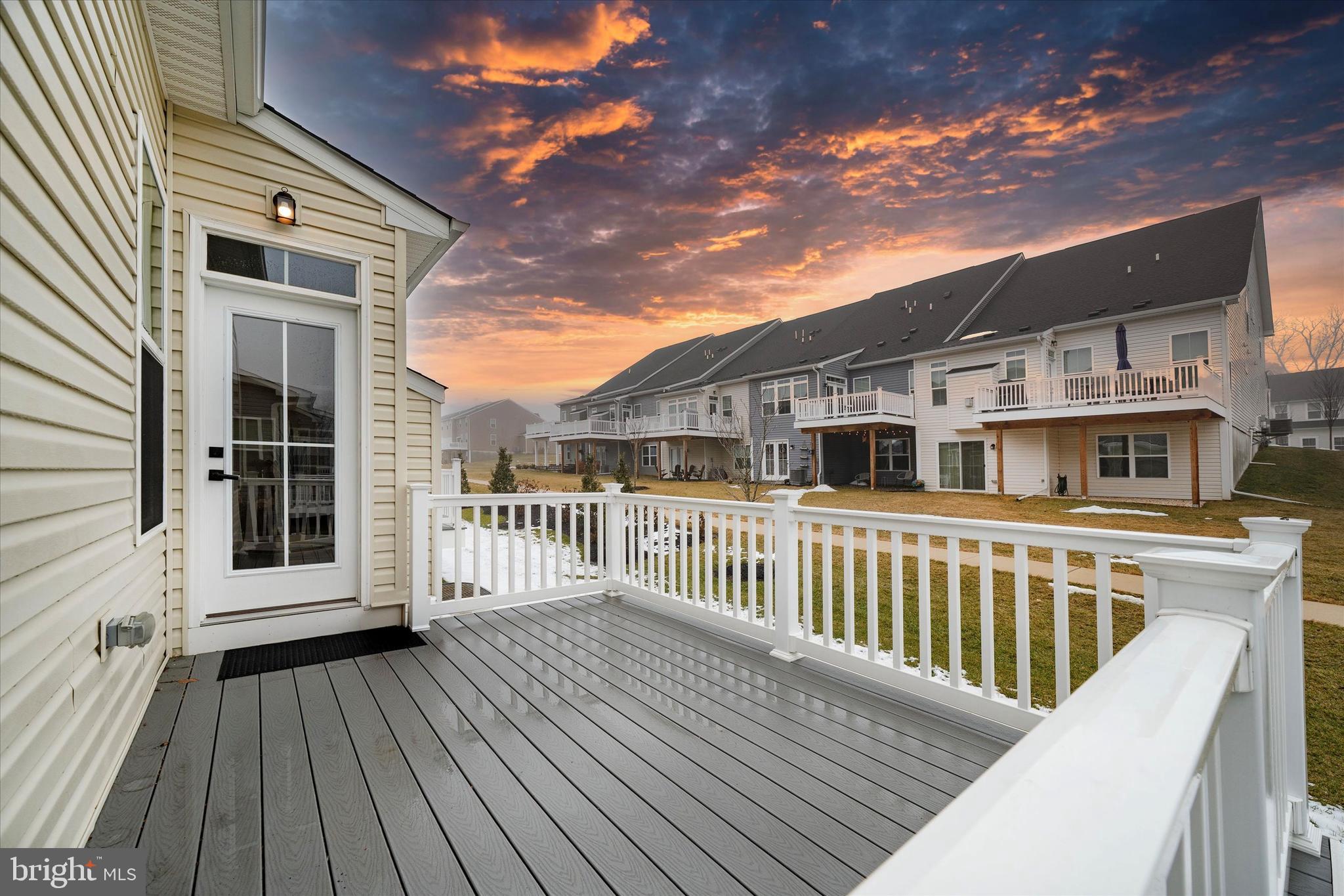 LONGWOOD PRESERVE - Residential