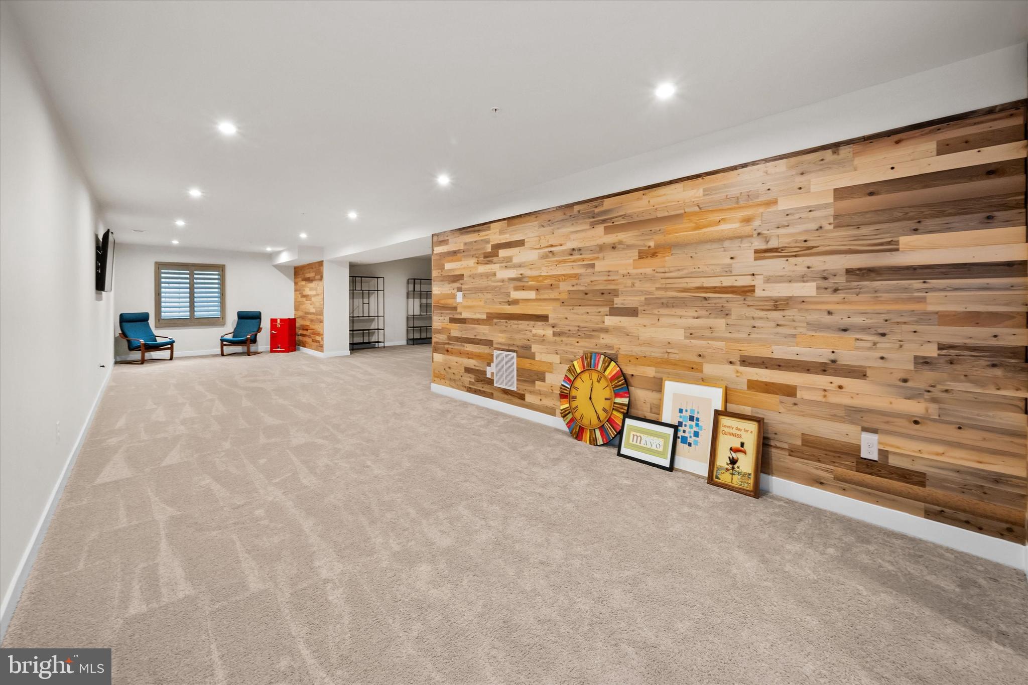 LONGWOOD PRESERVE - Residential