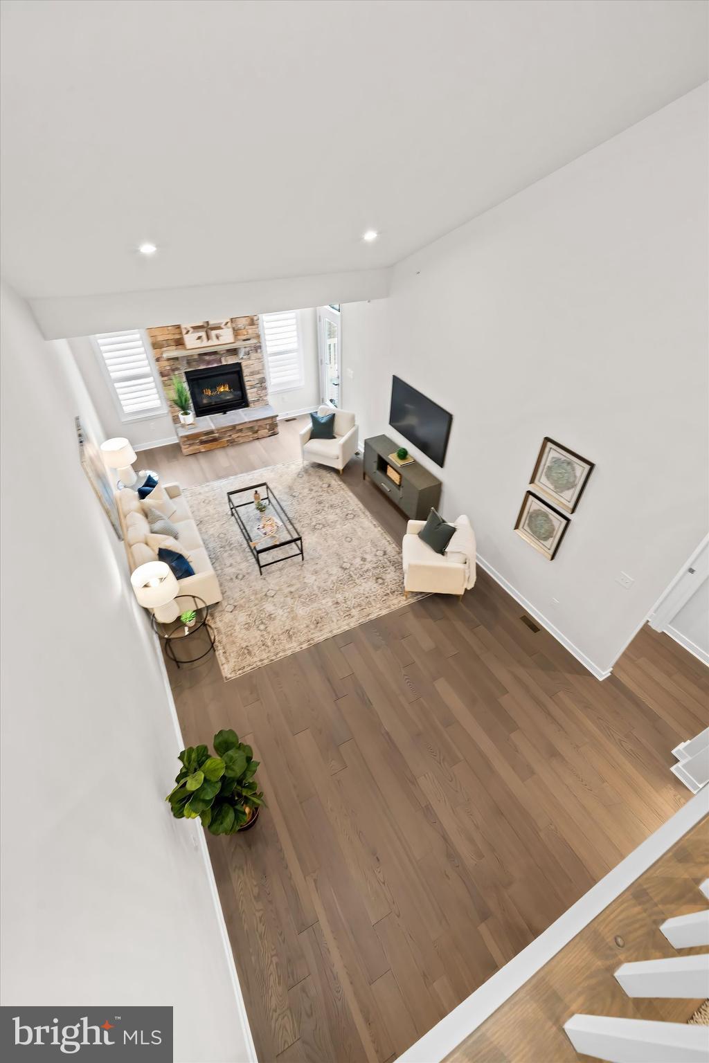 LONGWOOD PRESERVE - Residential