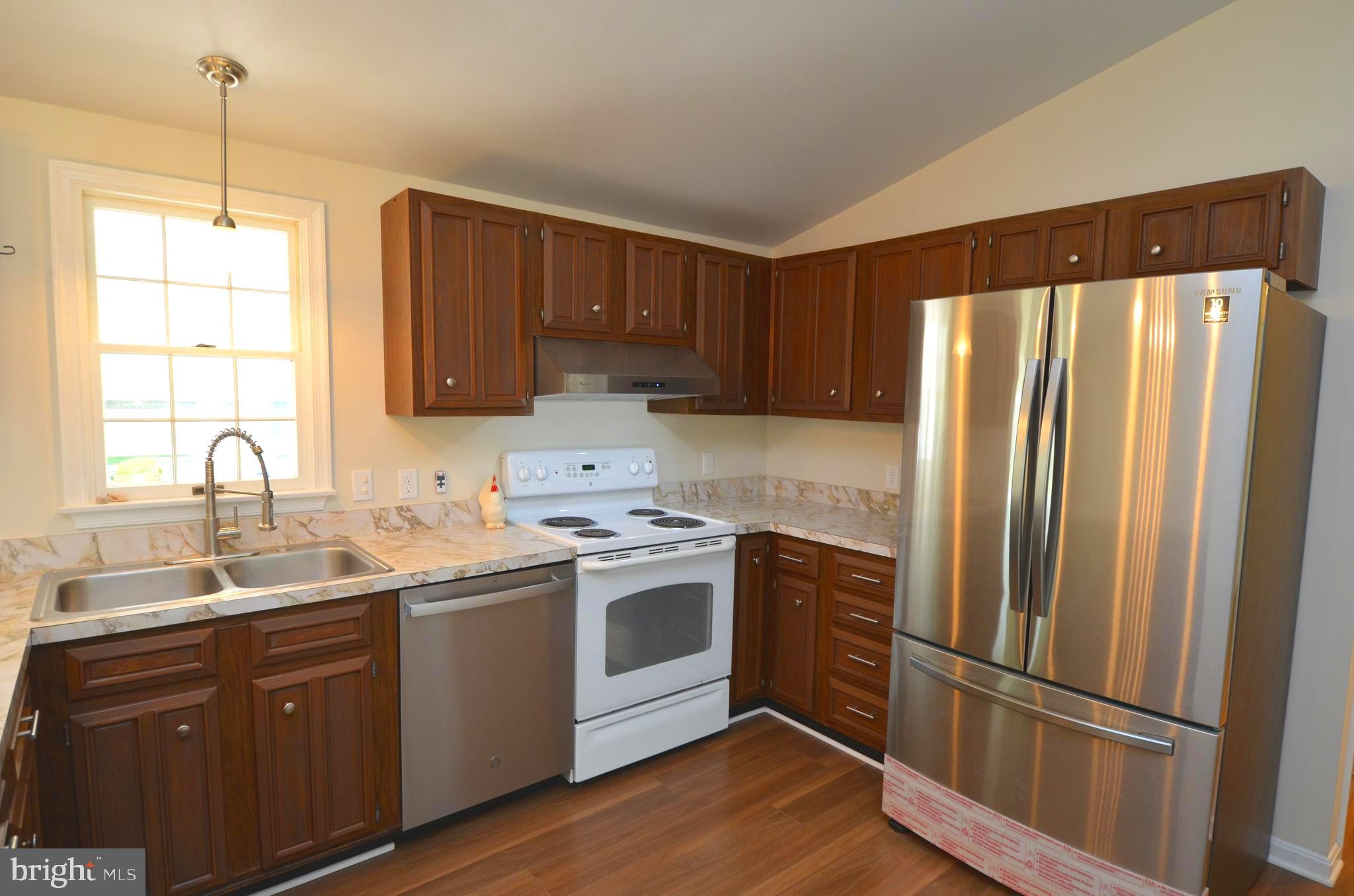 FRANKLIN MANOR - Residential Lease