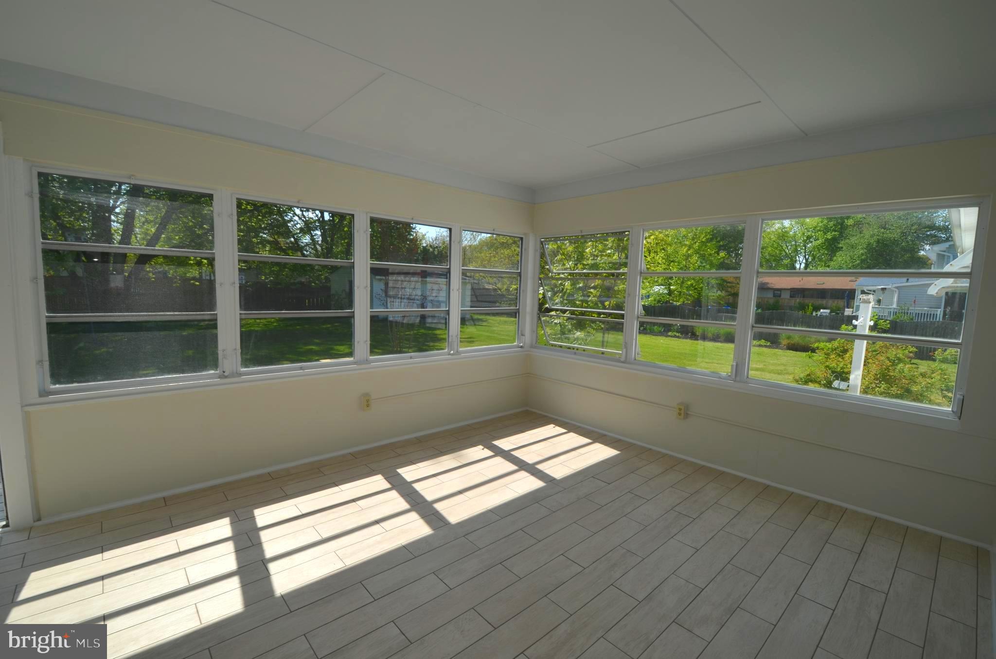 FRANKLIN MANOR - Residential Lease