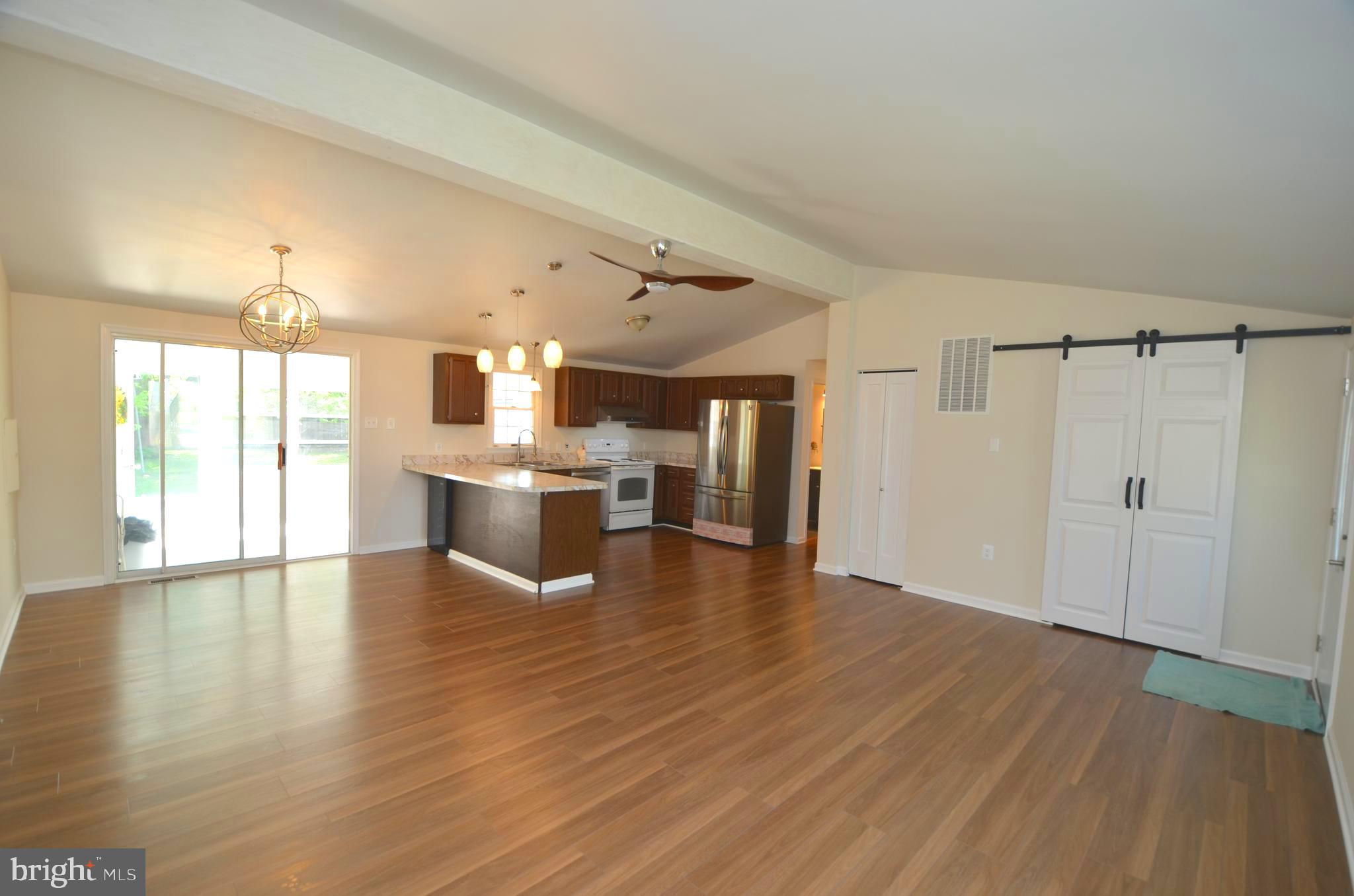 FRANKLIN MANOR - Residential Lease