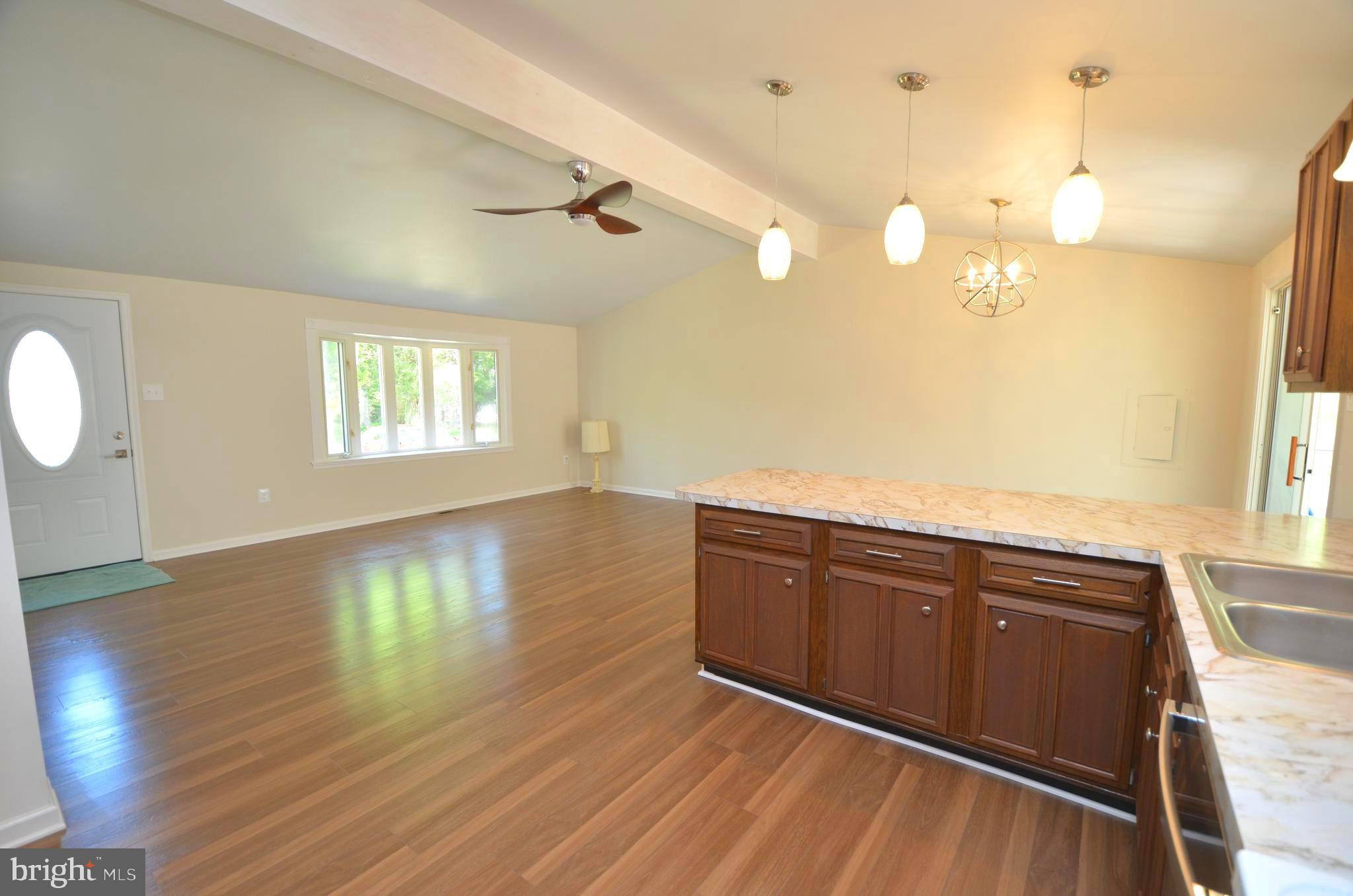 FRANKLIN MANOR - Residential Lease