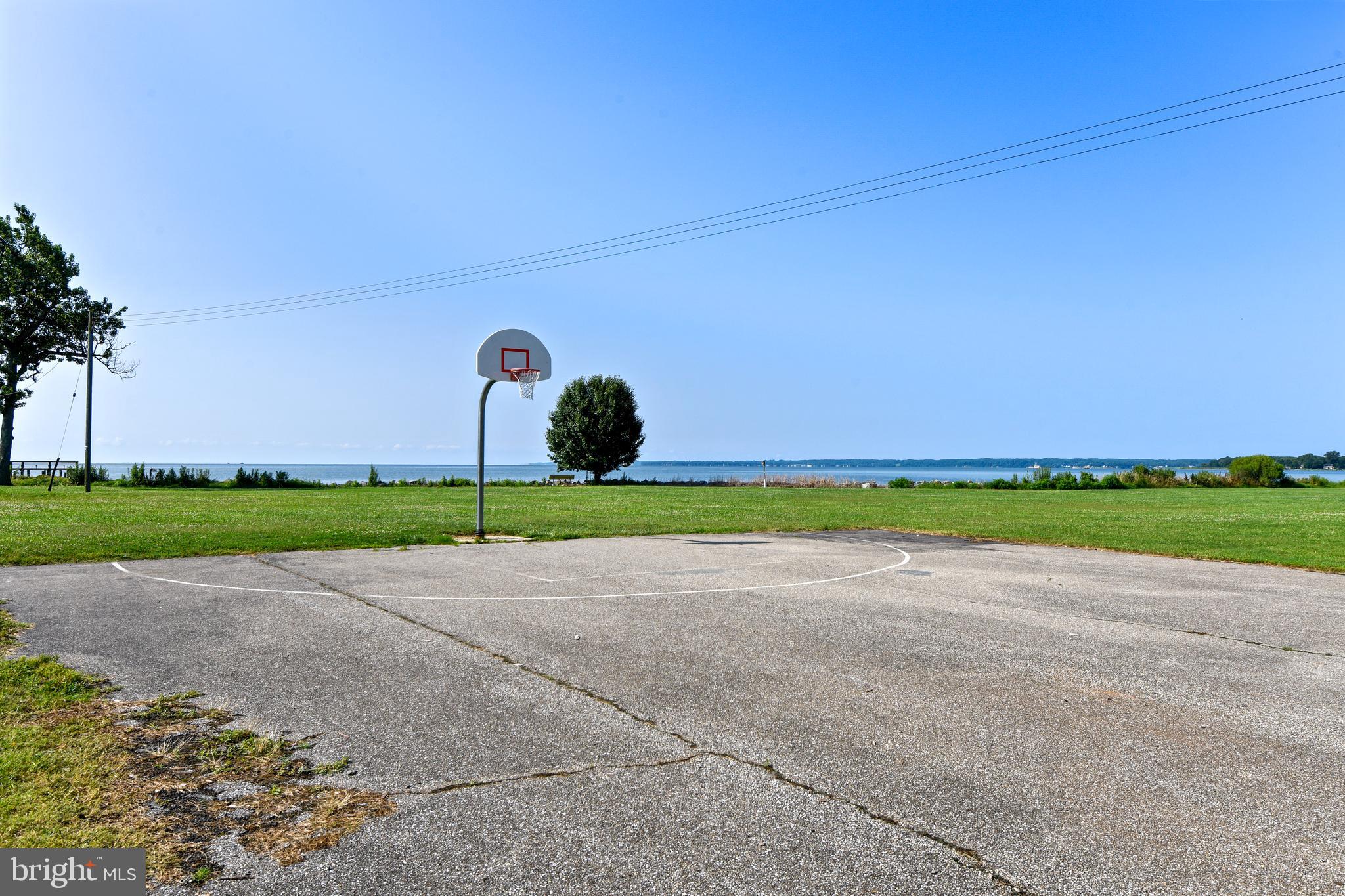 FRANKLIN MANOR - Residential Lease