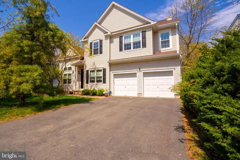 6 York Drive, Princeton, NJ MLS: NJSO2004318