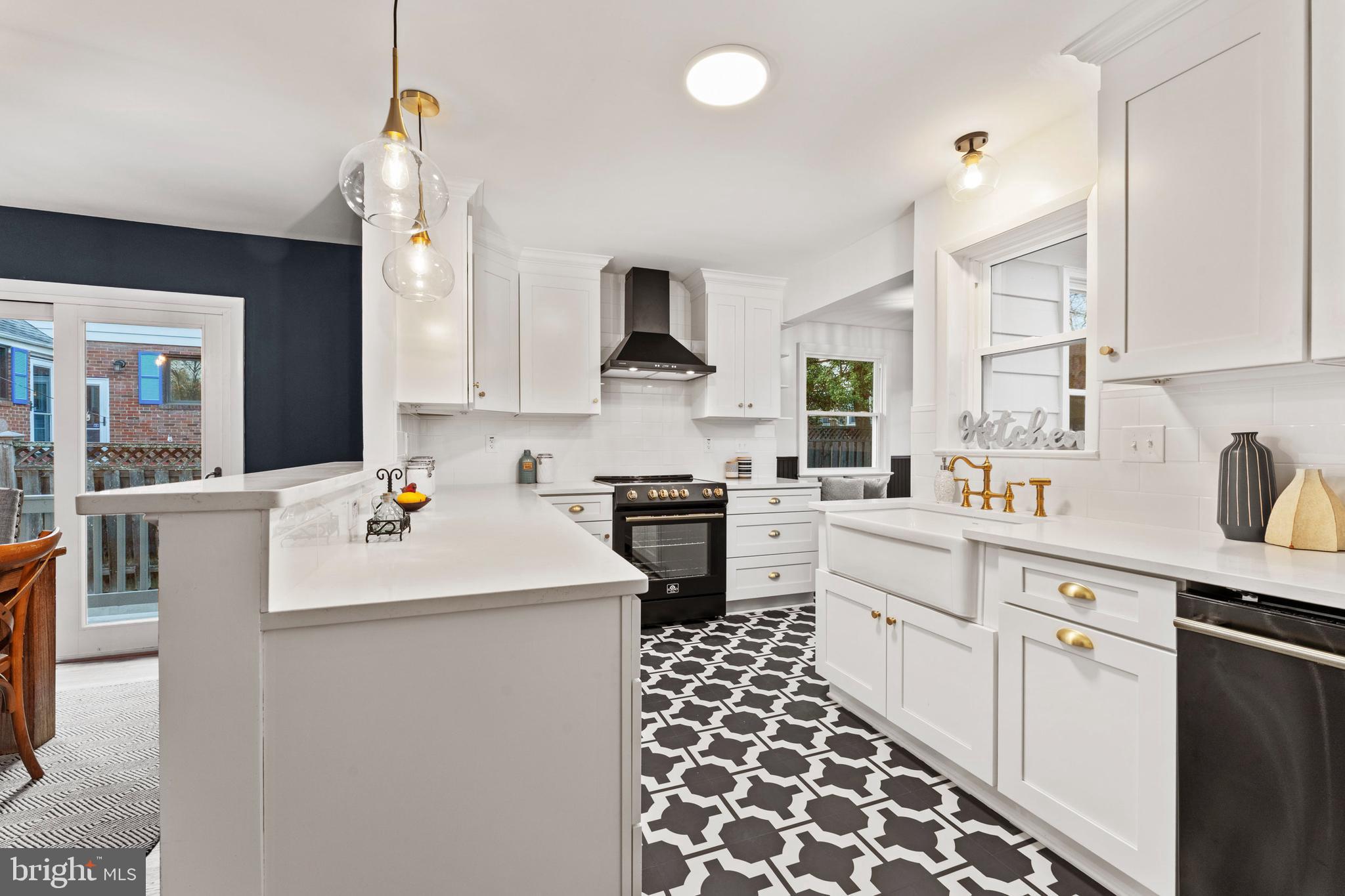 HIGHLAND VIEW - Residential