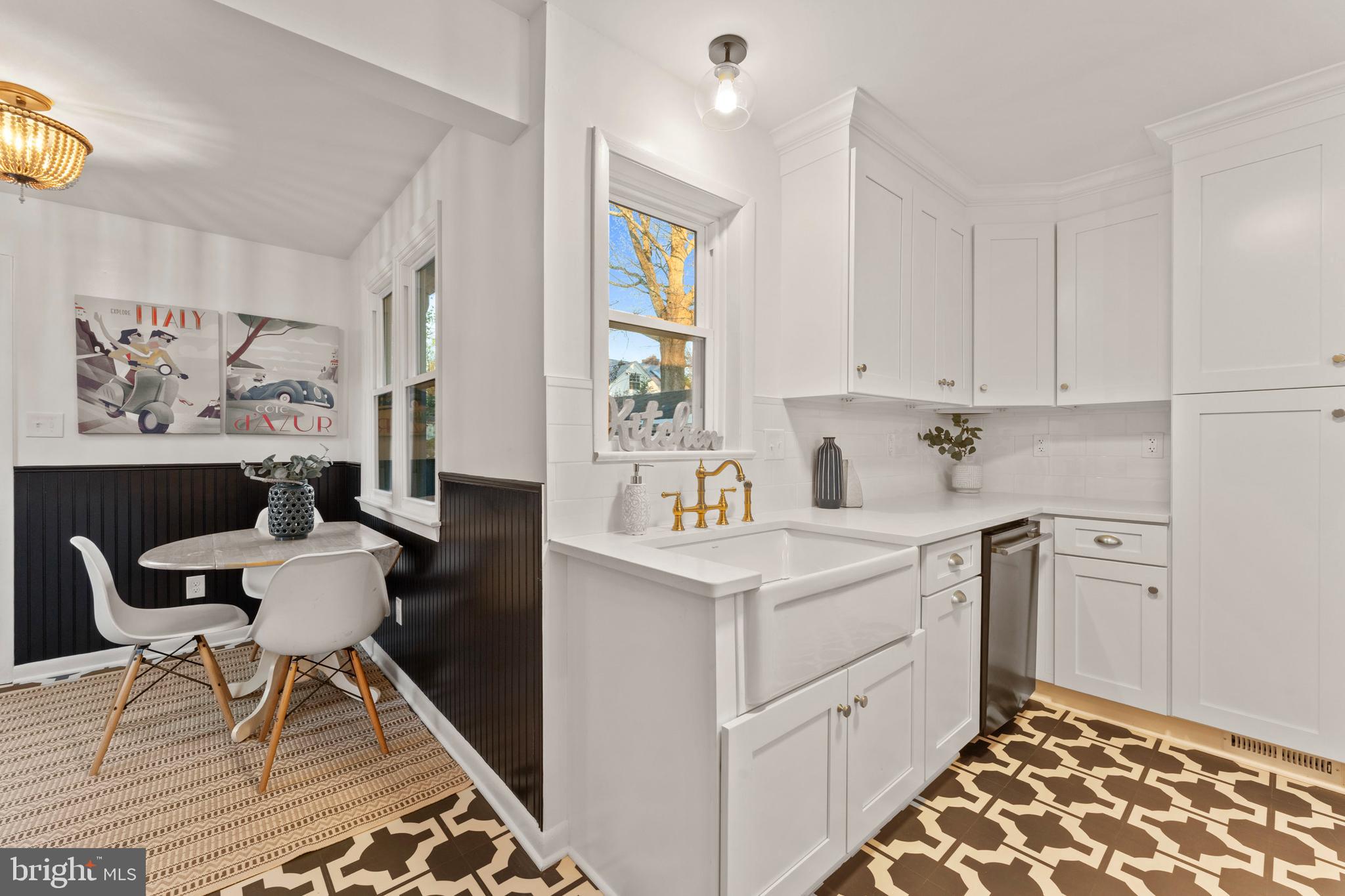 HIGHLAND VIEW - Residential