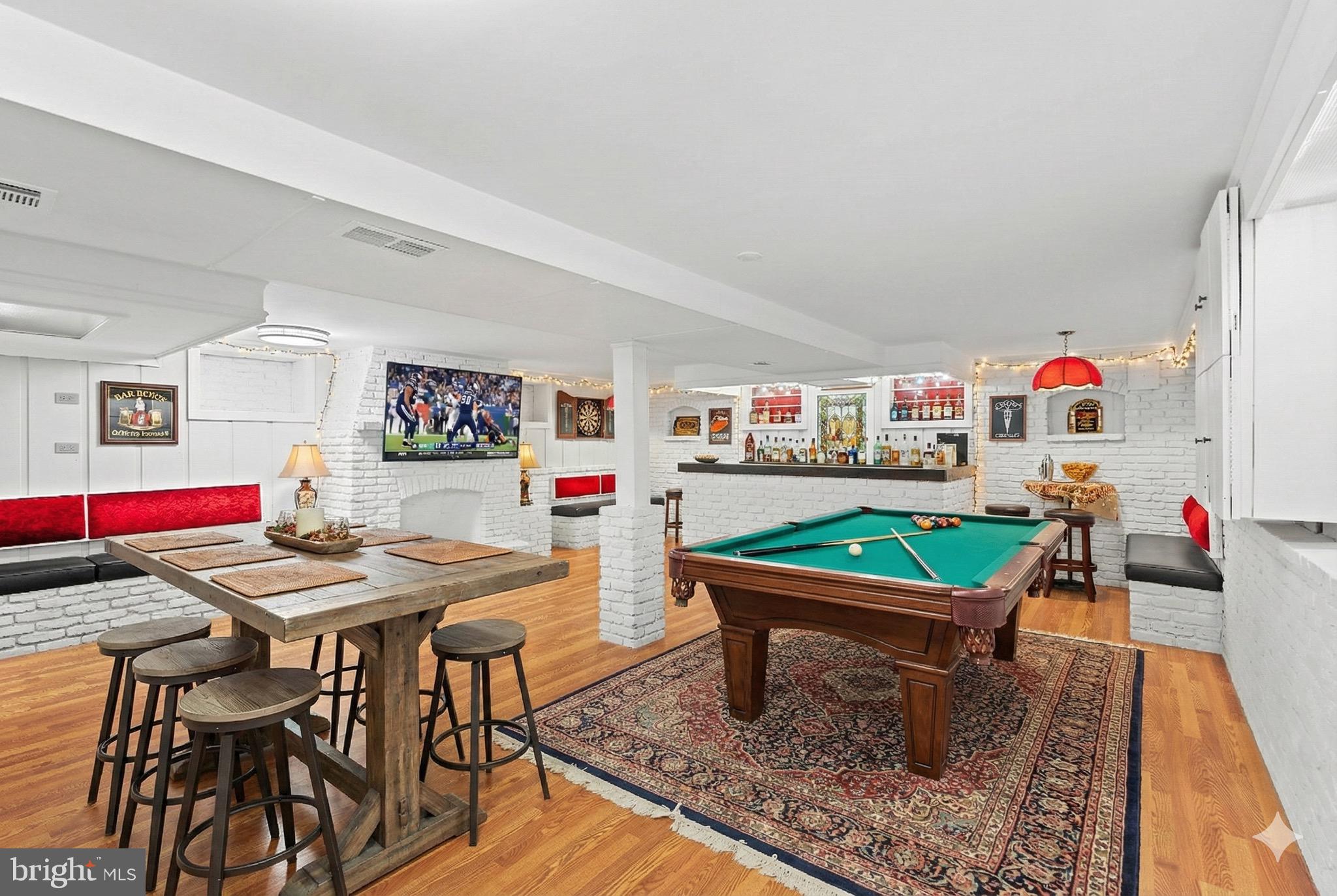 HILLANDALE - Residential