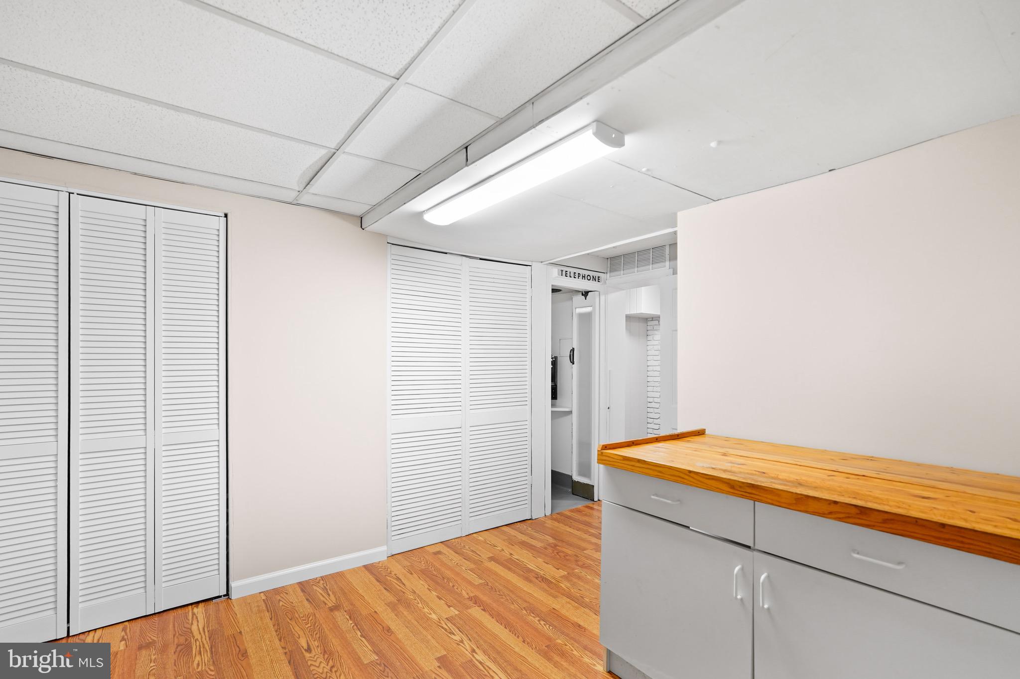 HILLANDALE - Residential