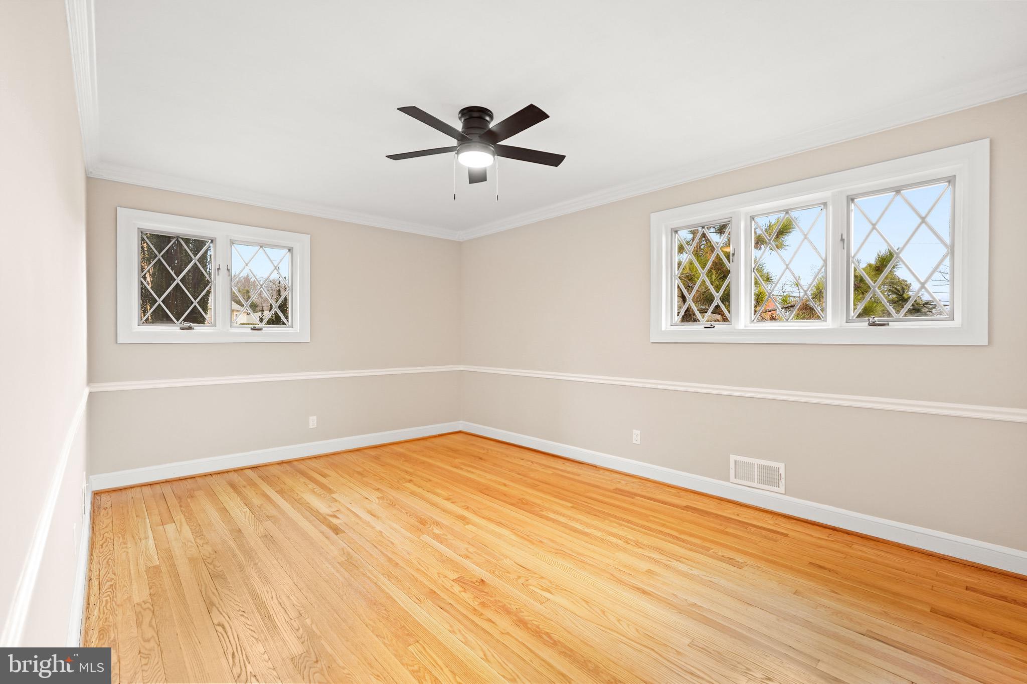 HILLANDALE - Residential