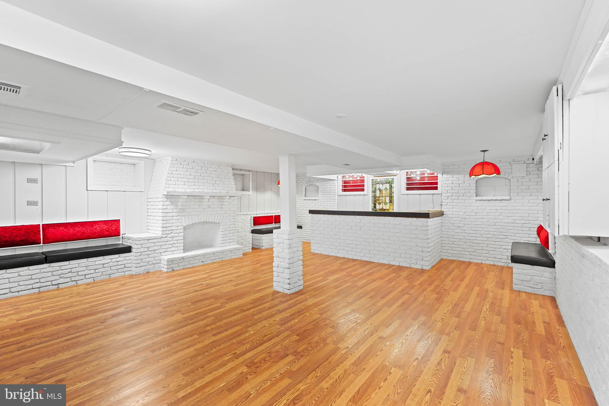 HILLANDALE - Residential