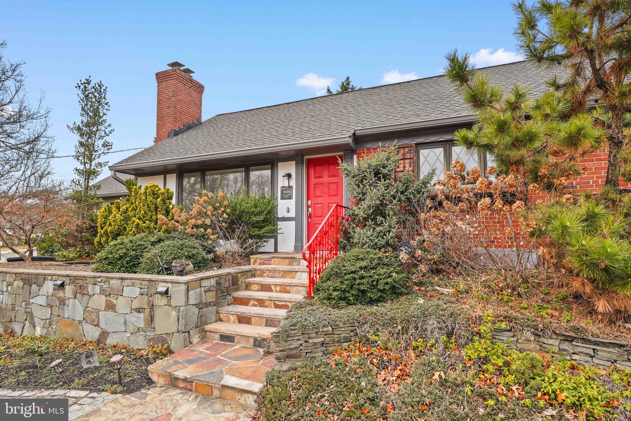 HILLANDALE - Residential