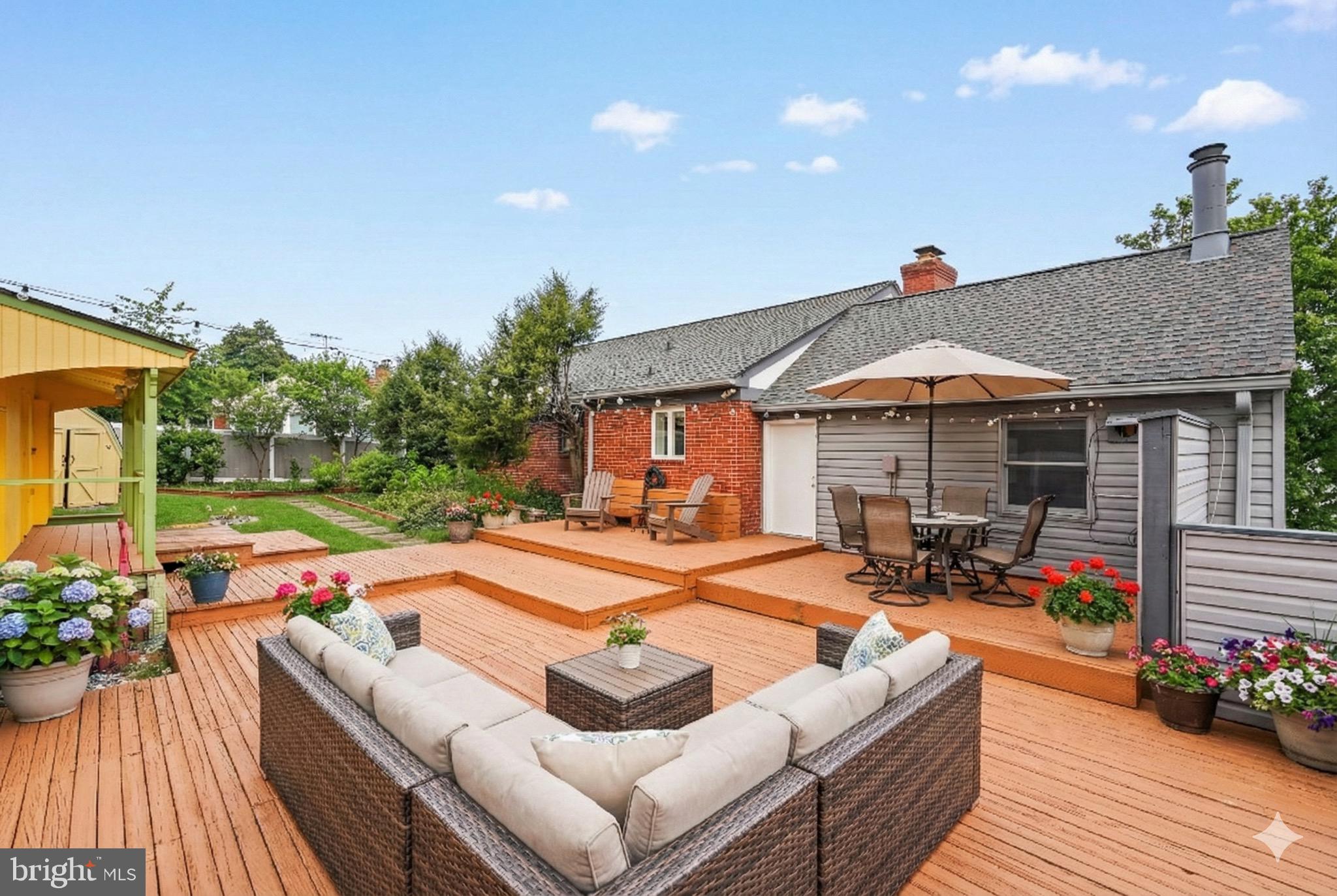 HILLANDALE - Residential