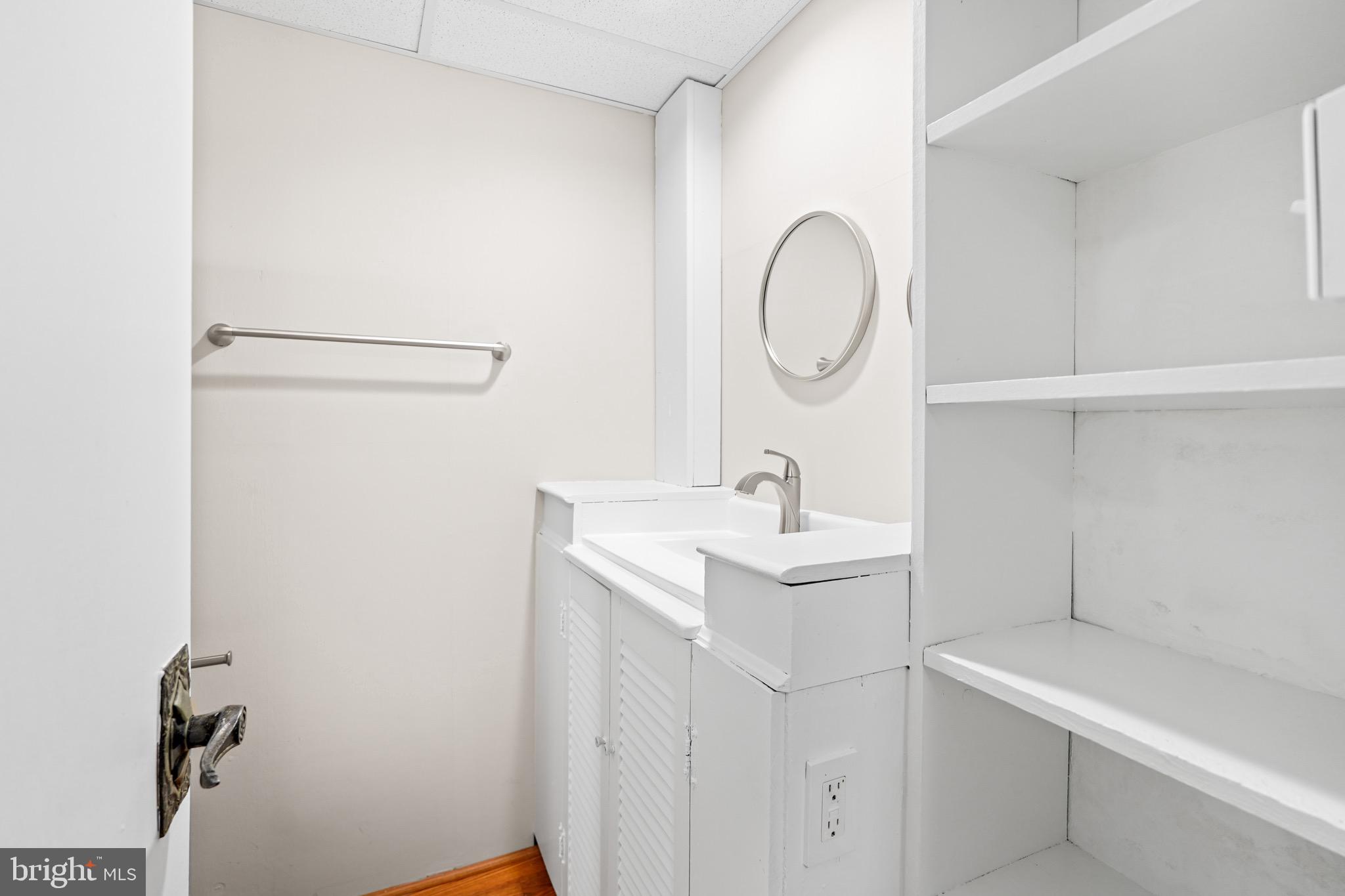 HILLANDALE - Residential