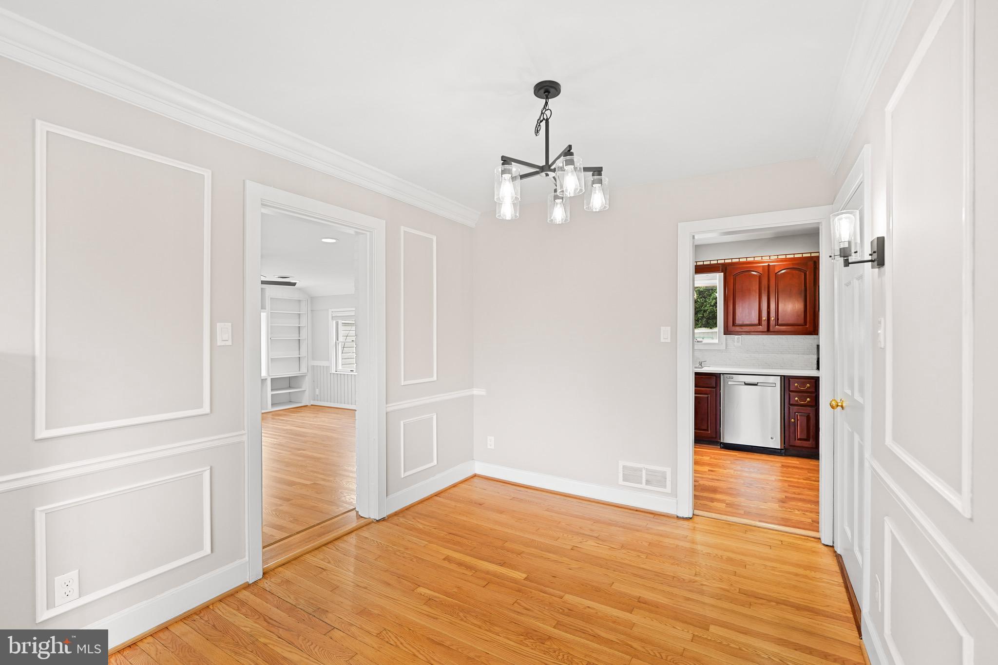 HILLANDALE - Residential