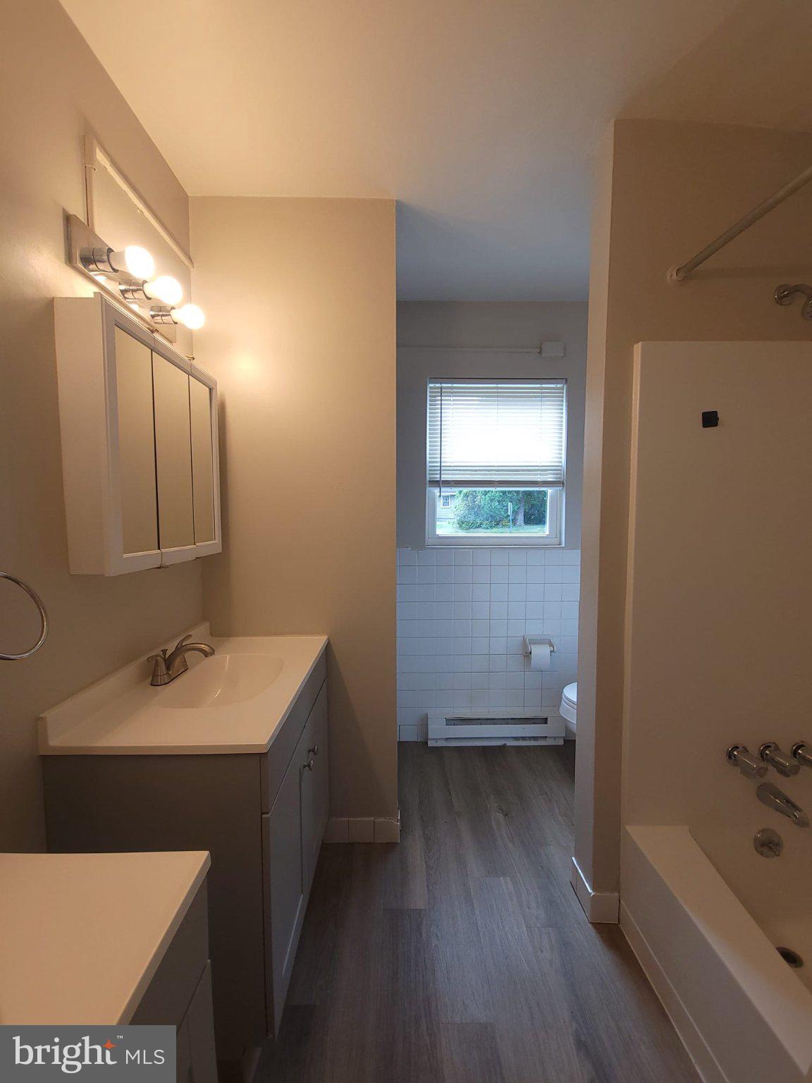 14 GIRARD ROAD S