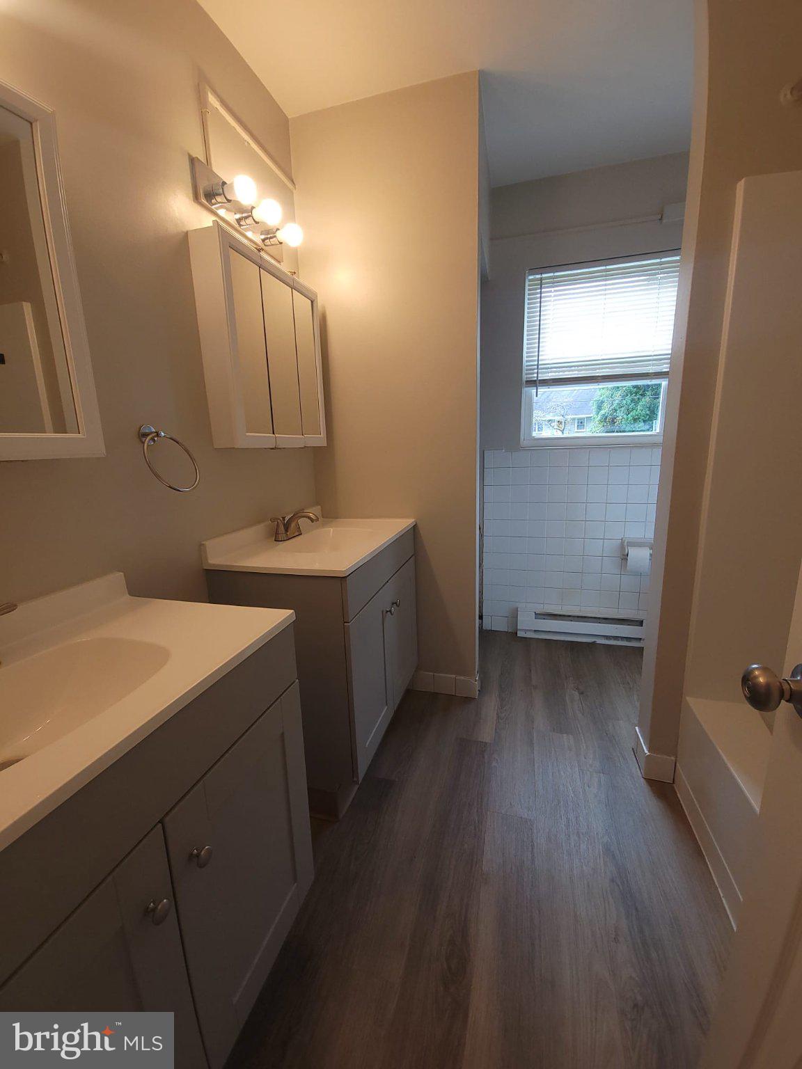 14 GIRARD ROAD S
