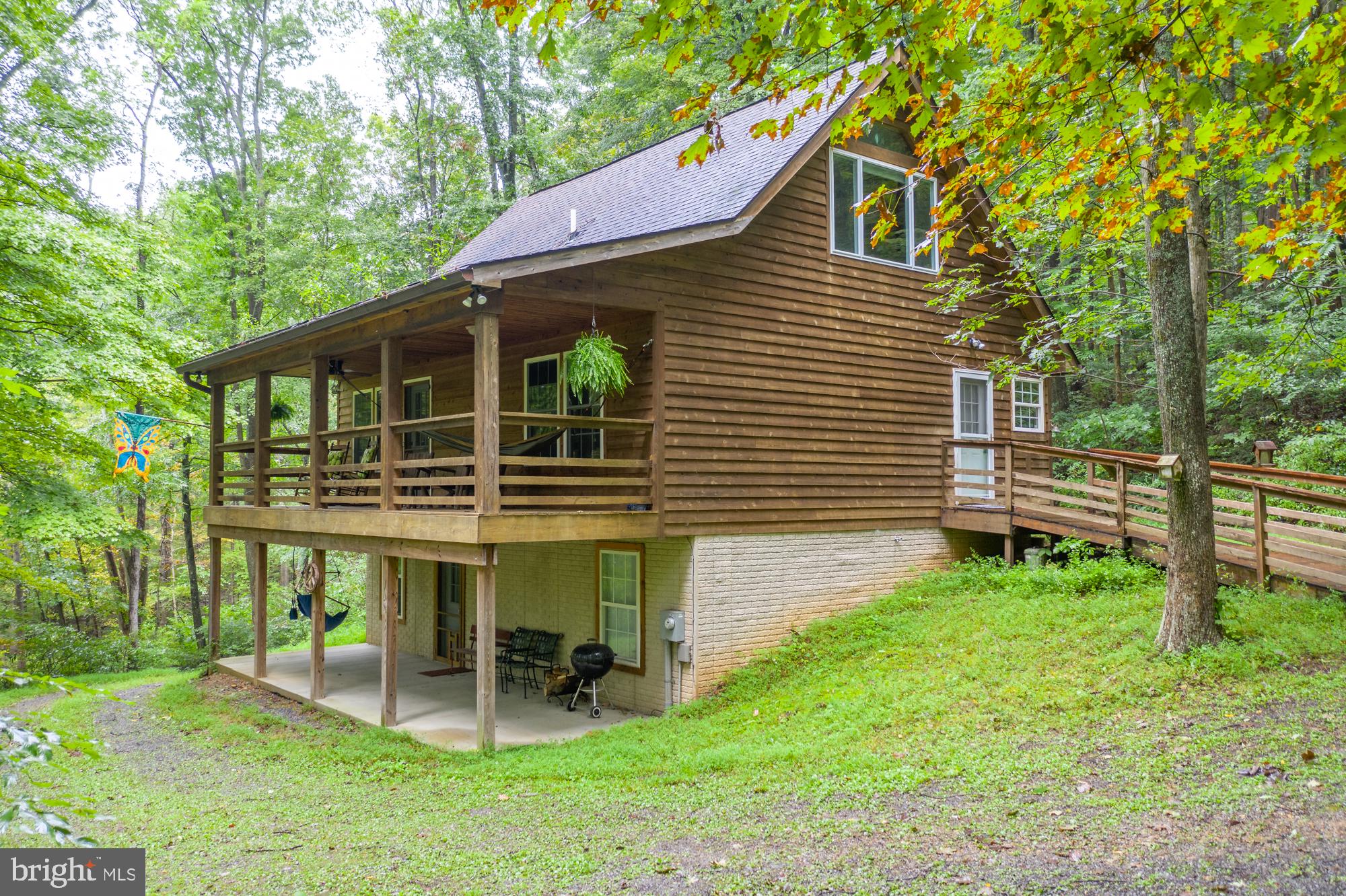 ROUSE MOUNTAIN - Residential