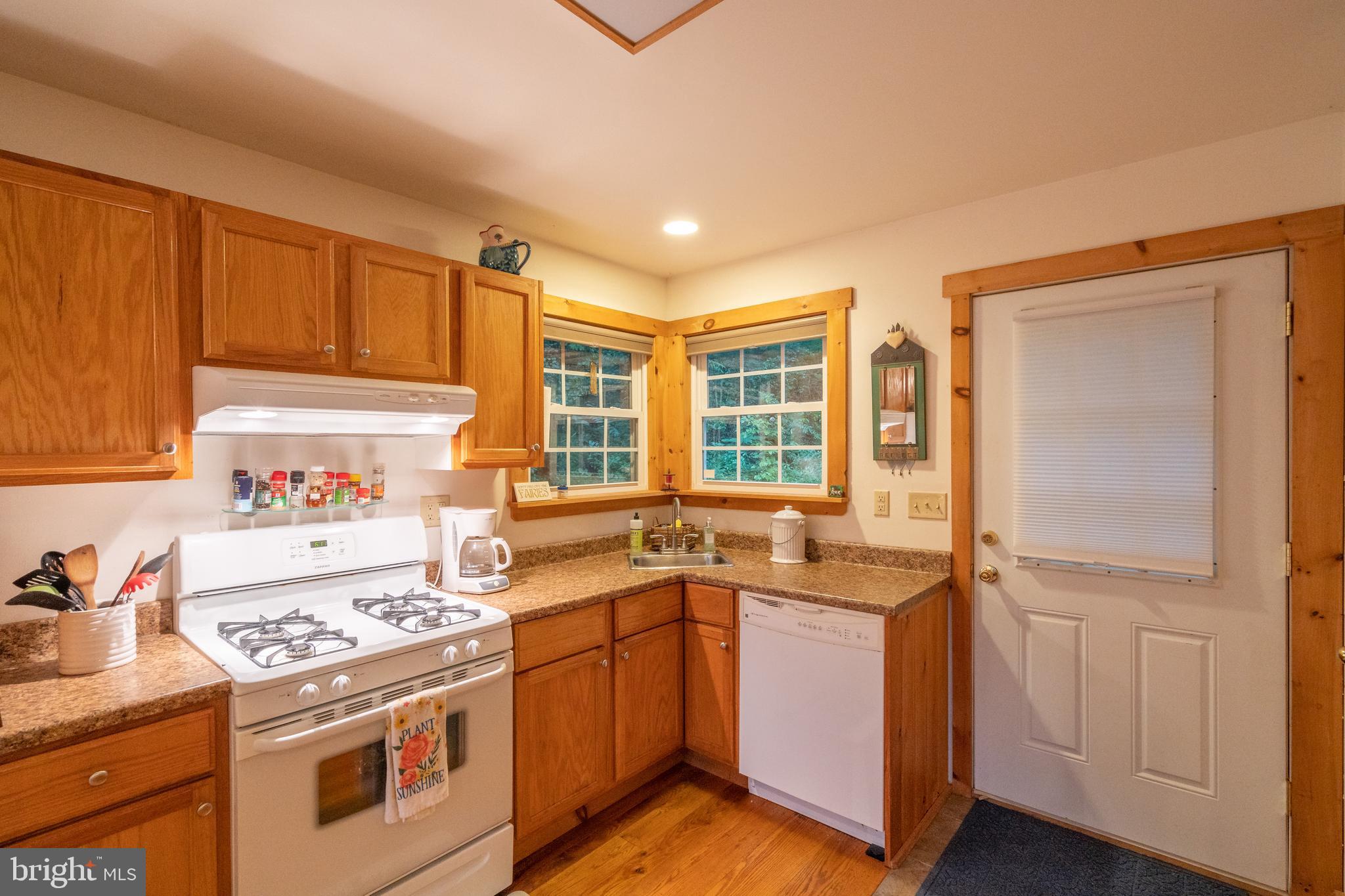 ROUSE MOUNTAIN - Residential