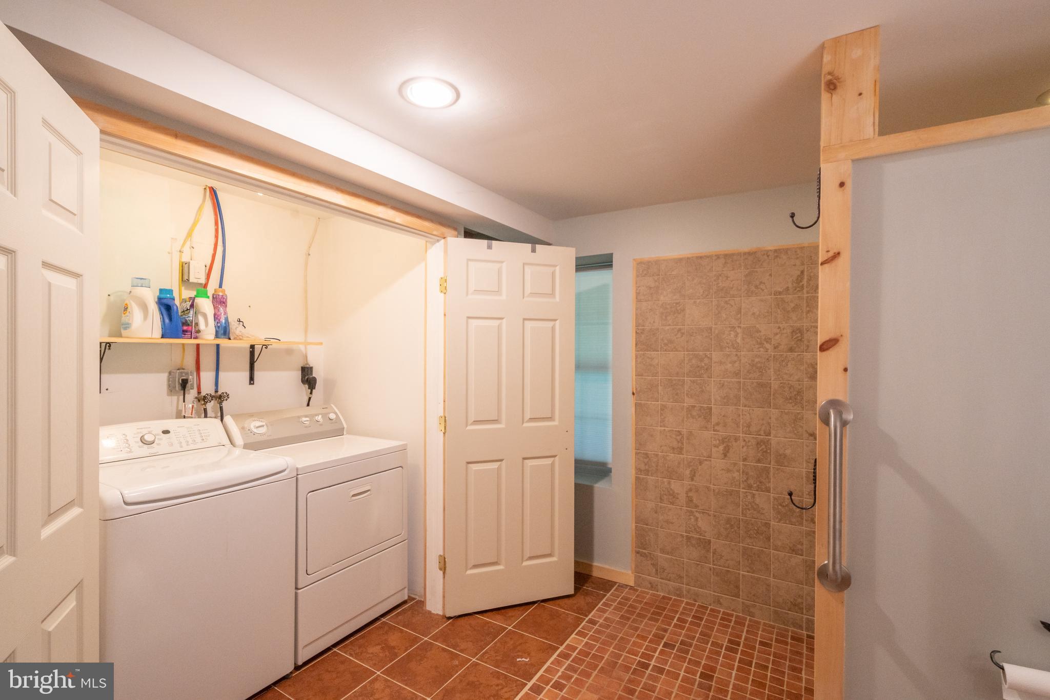 ROUSE MOUNTAIN - Residential