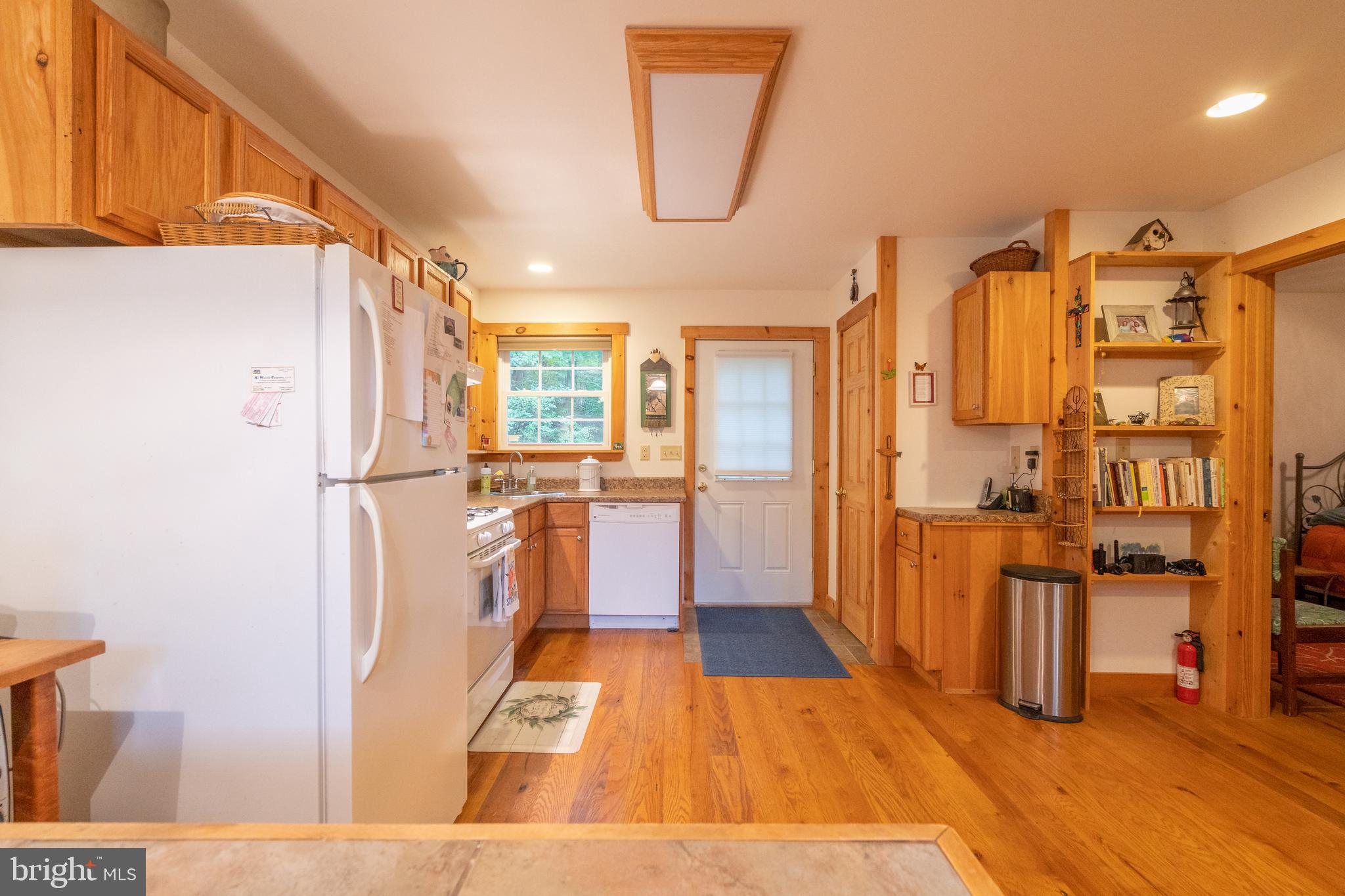 ROUSE MOUNTAIN - Residential