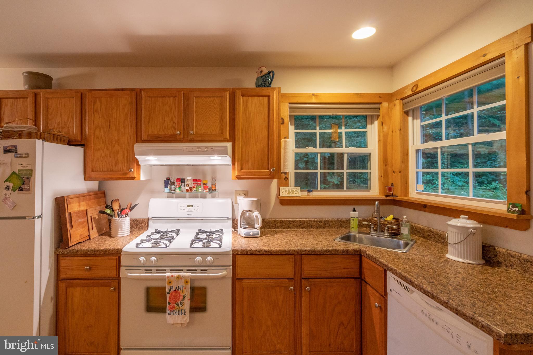 ROUSE MOUNTAIN - Residential