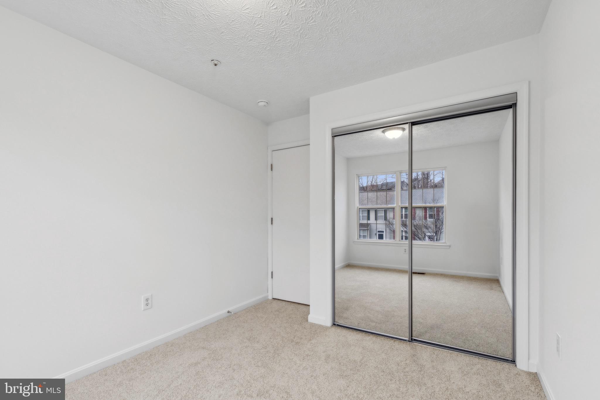 OXFORD LANDING - Residential Lease