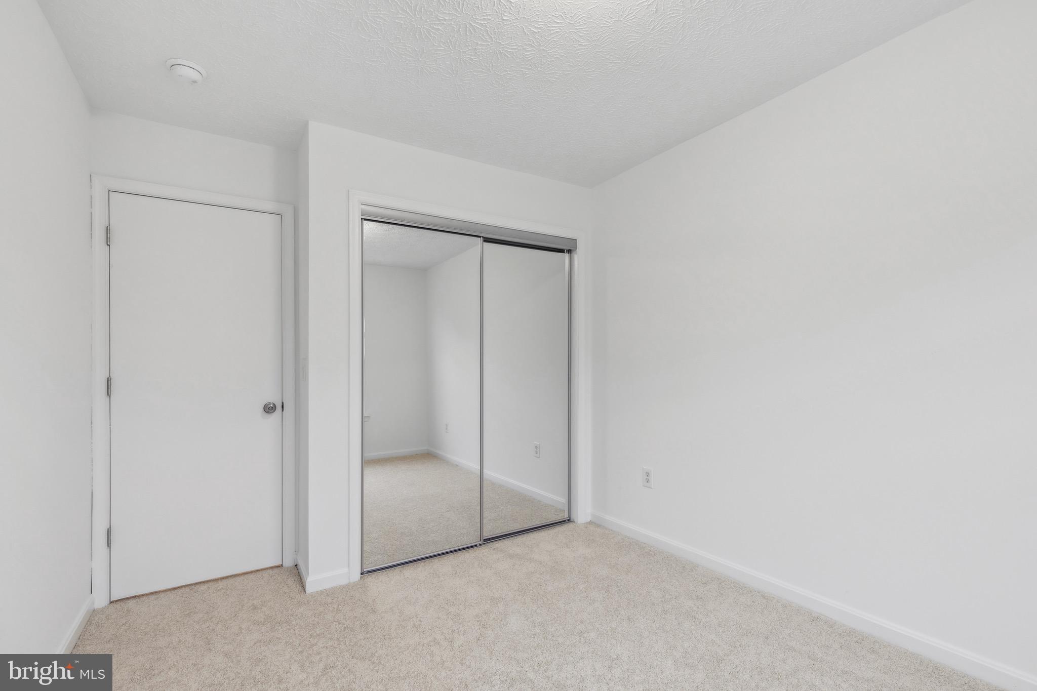 OXFORD LANDING - Residential Lease