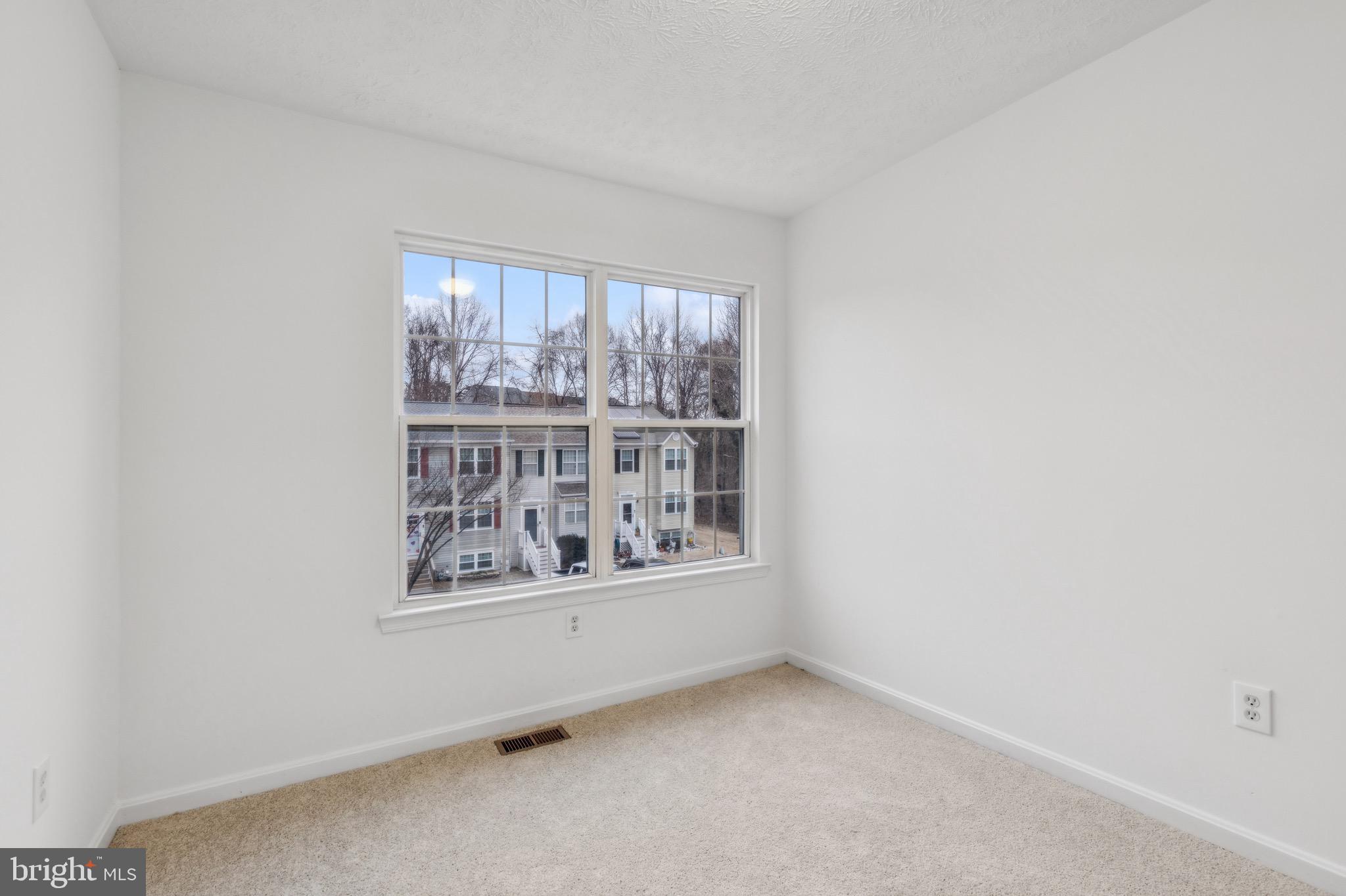 OXFORD LANDING - Residential Lease