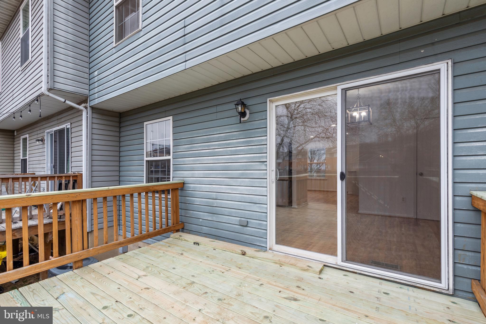 OXFORD LANDING - Residential Lease