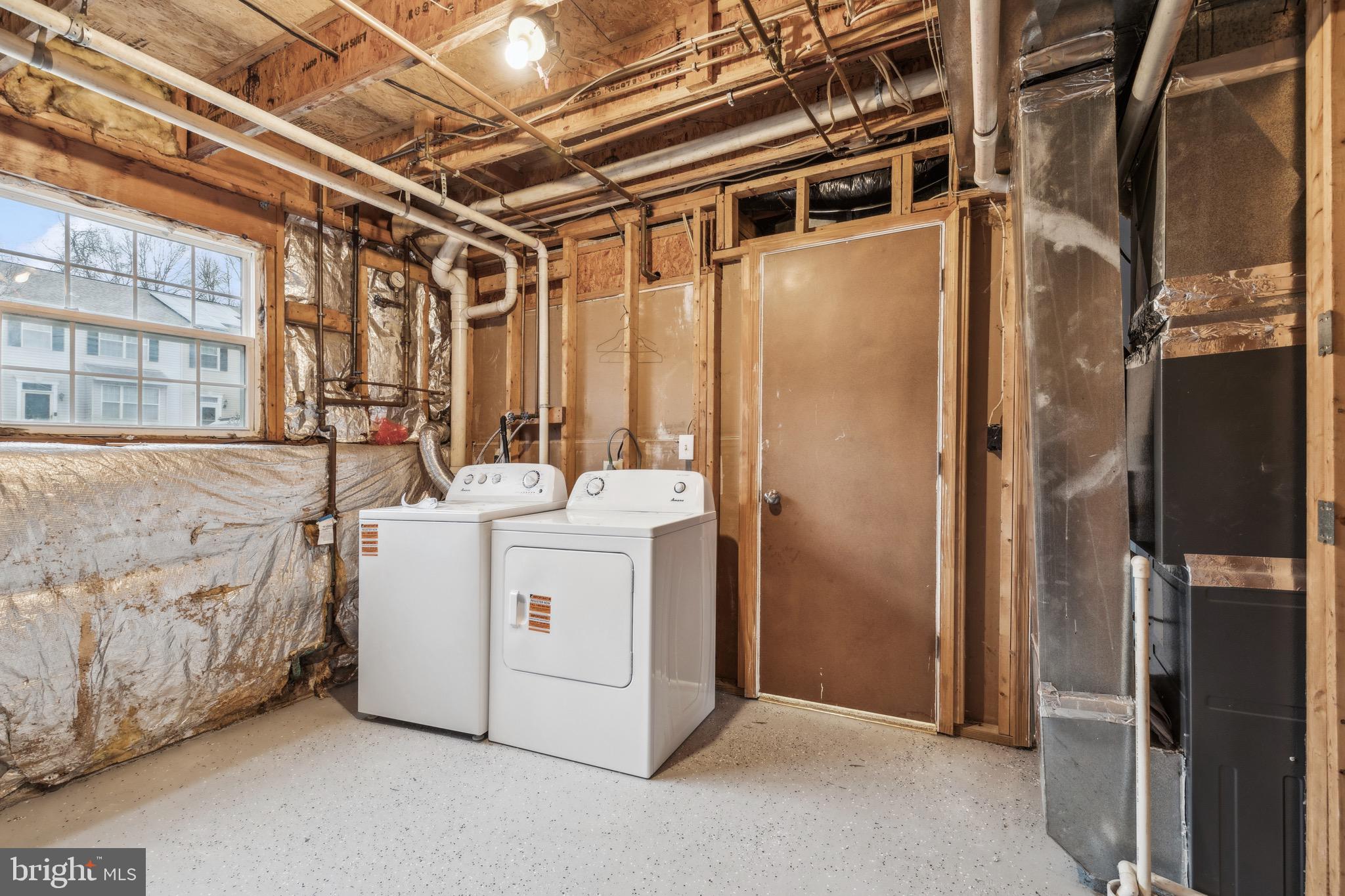 OXFORD LANDING - Residential Lease