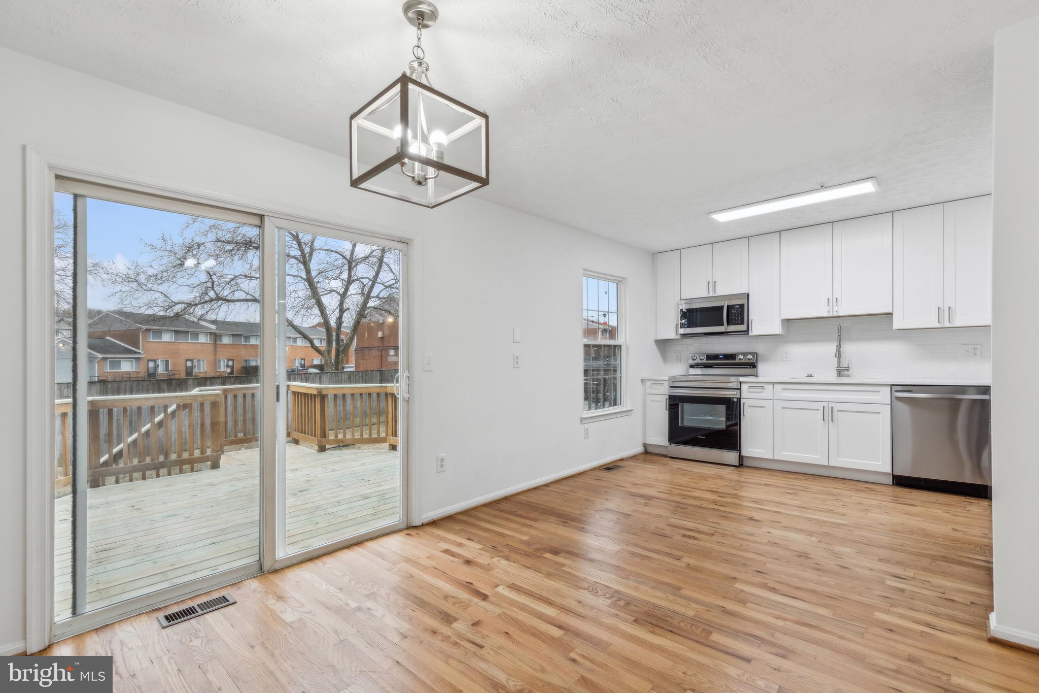 OXFORD LANDING - Residential Lease