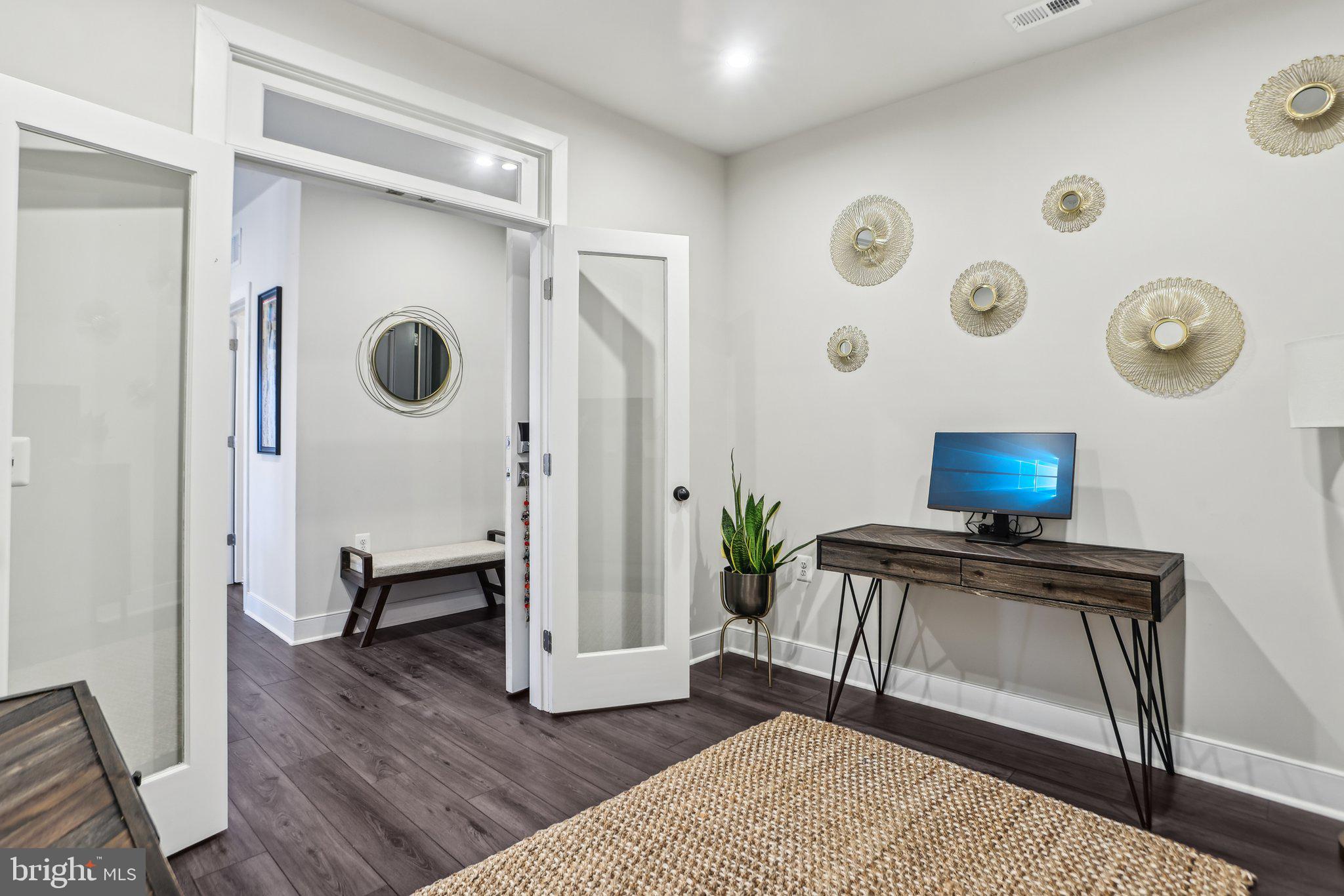 THE FLATS AT NATIONAL HARBOR - Residential