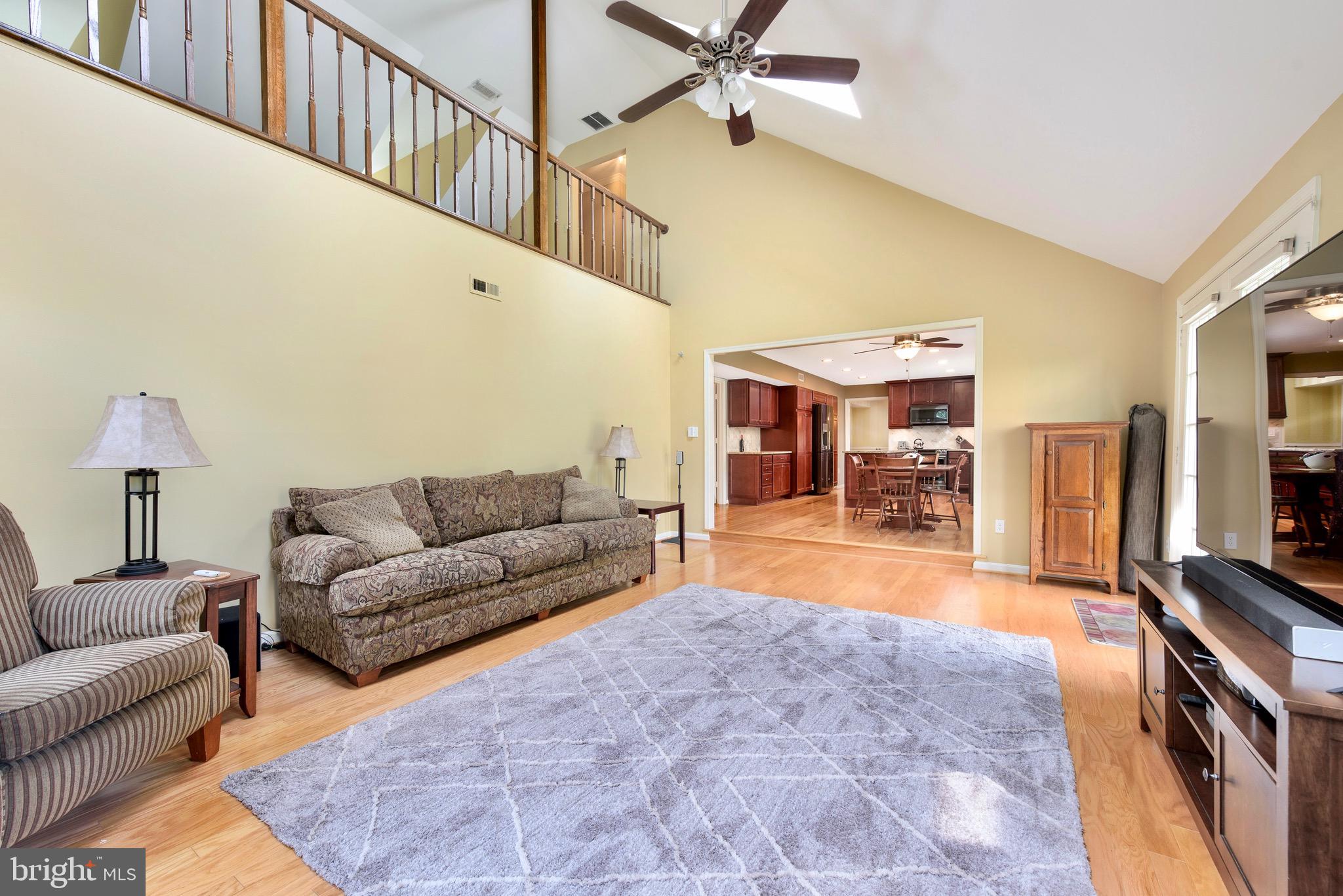 COUNTRYSIDE - Residential